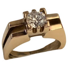 Modernist Style 18K Gold Solitaire Diamond Ring