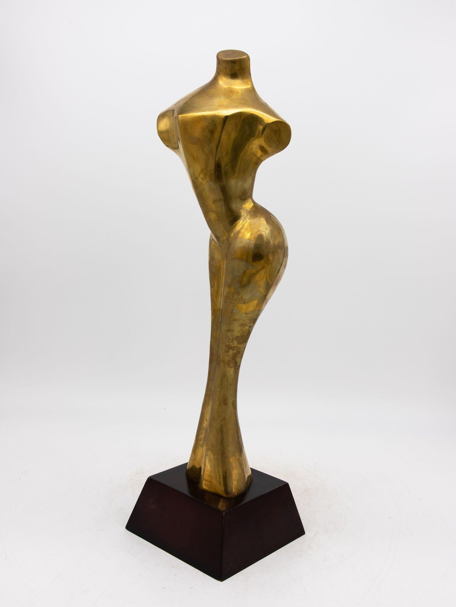 Weibliche Messing-Skulptur im modernistischen Stil, USA 1970er Jahre (amerikanisch) im Angebot