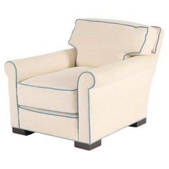 Fauteuil blanc de style moderniste de la collection de Thierry Despont