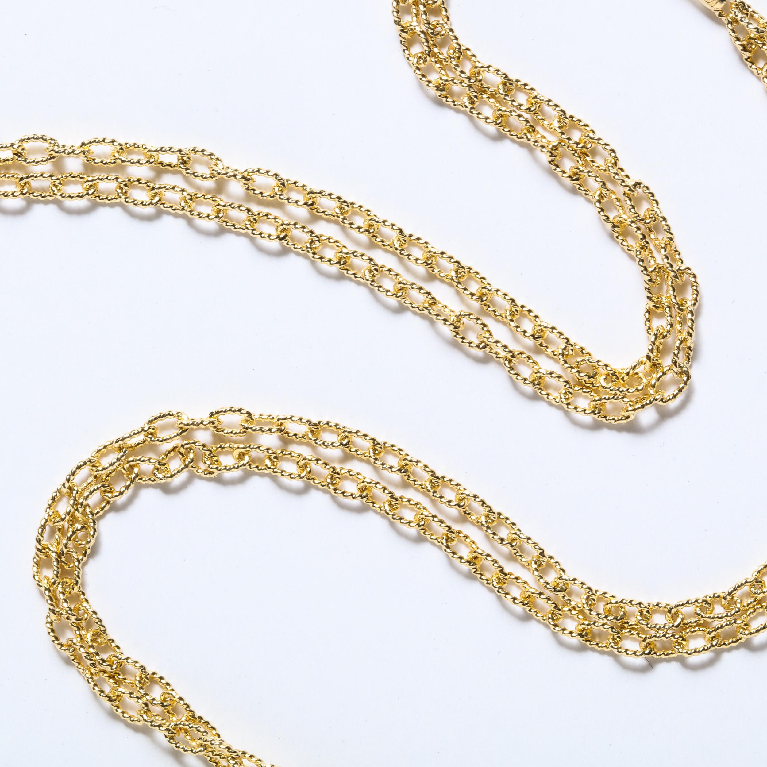 Modernistische Halskette mit stilisiertem Rosenanhänger mit 3 Karat weißen Diamanten und 18 Karat Gold (Brillantschliff) im Angebot