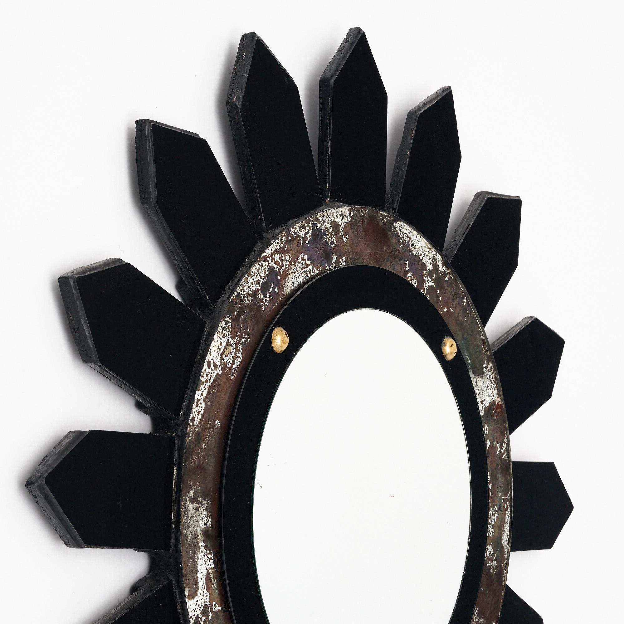Modernist Sunburst Mirror In Good Condition For Sale In Austin, TX