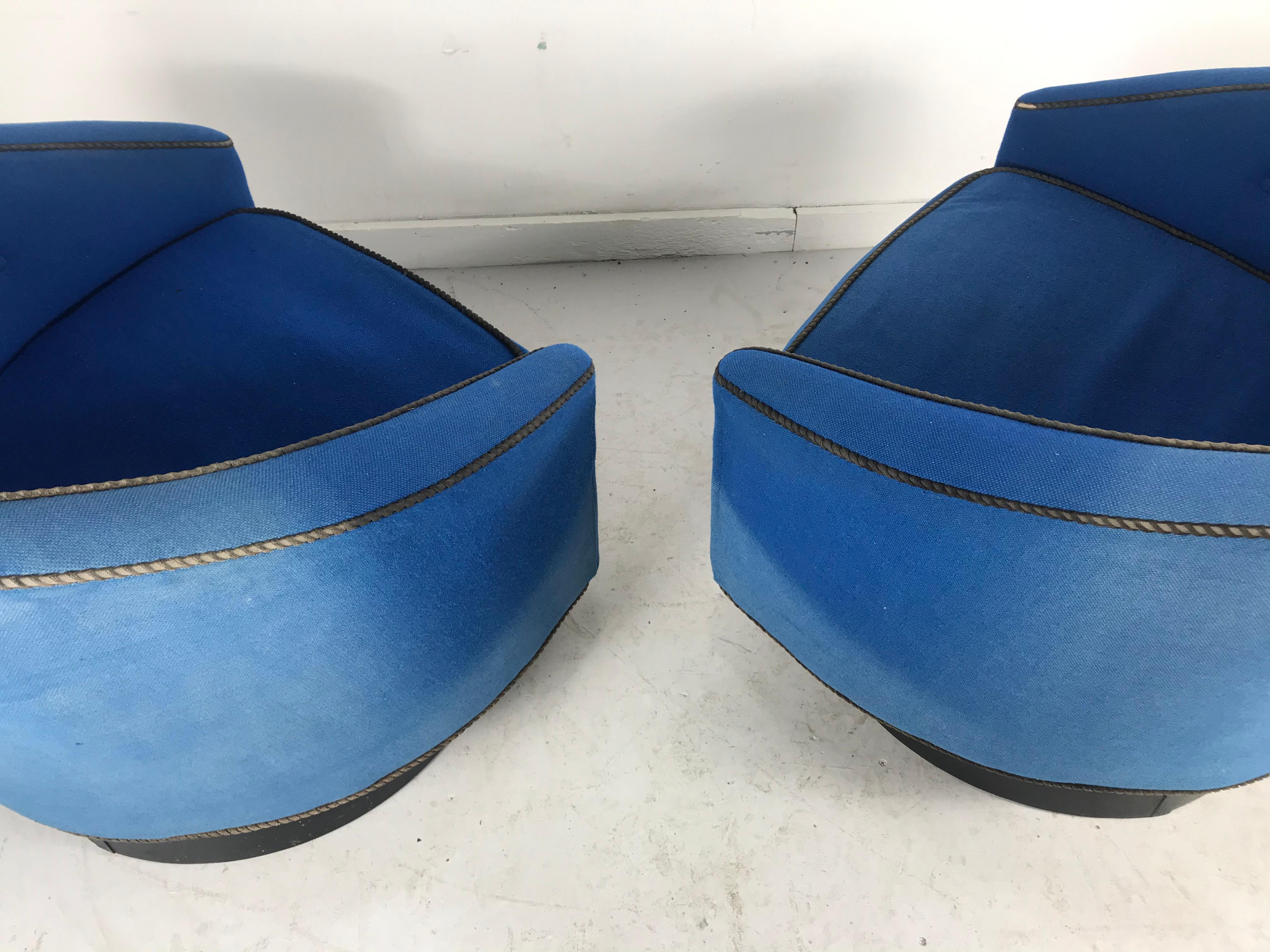 Milieu du XXe siècle Chaises longues pivotantes Modernist Barrel Lounge Chairs:: Lawrence Peabody /Richardson Nemschoff