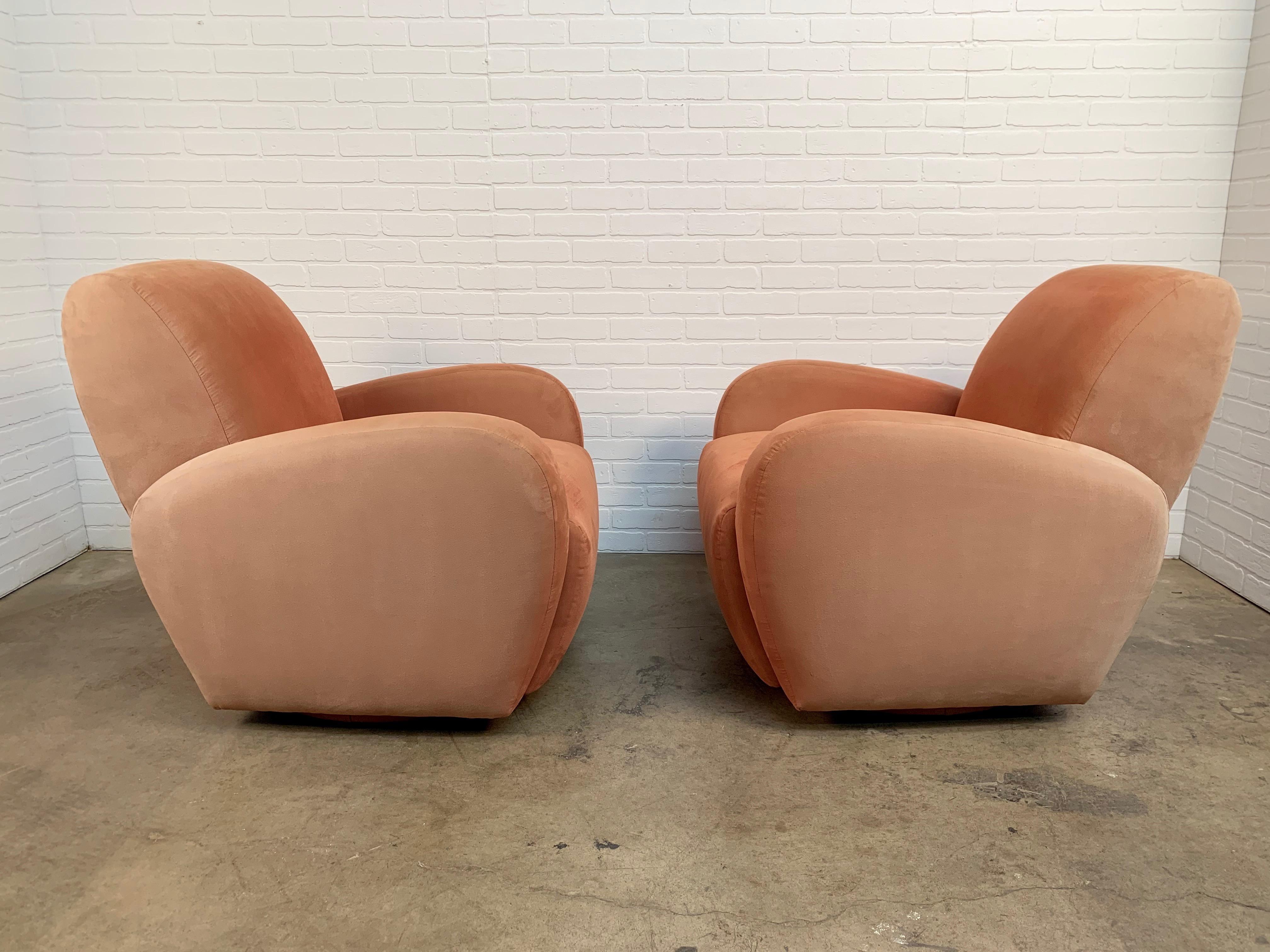 Modernist Swivel Club Chairs 3