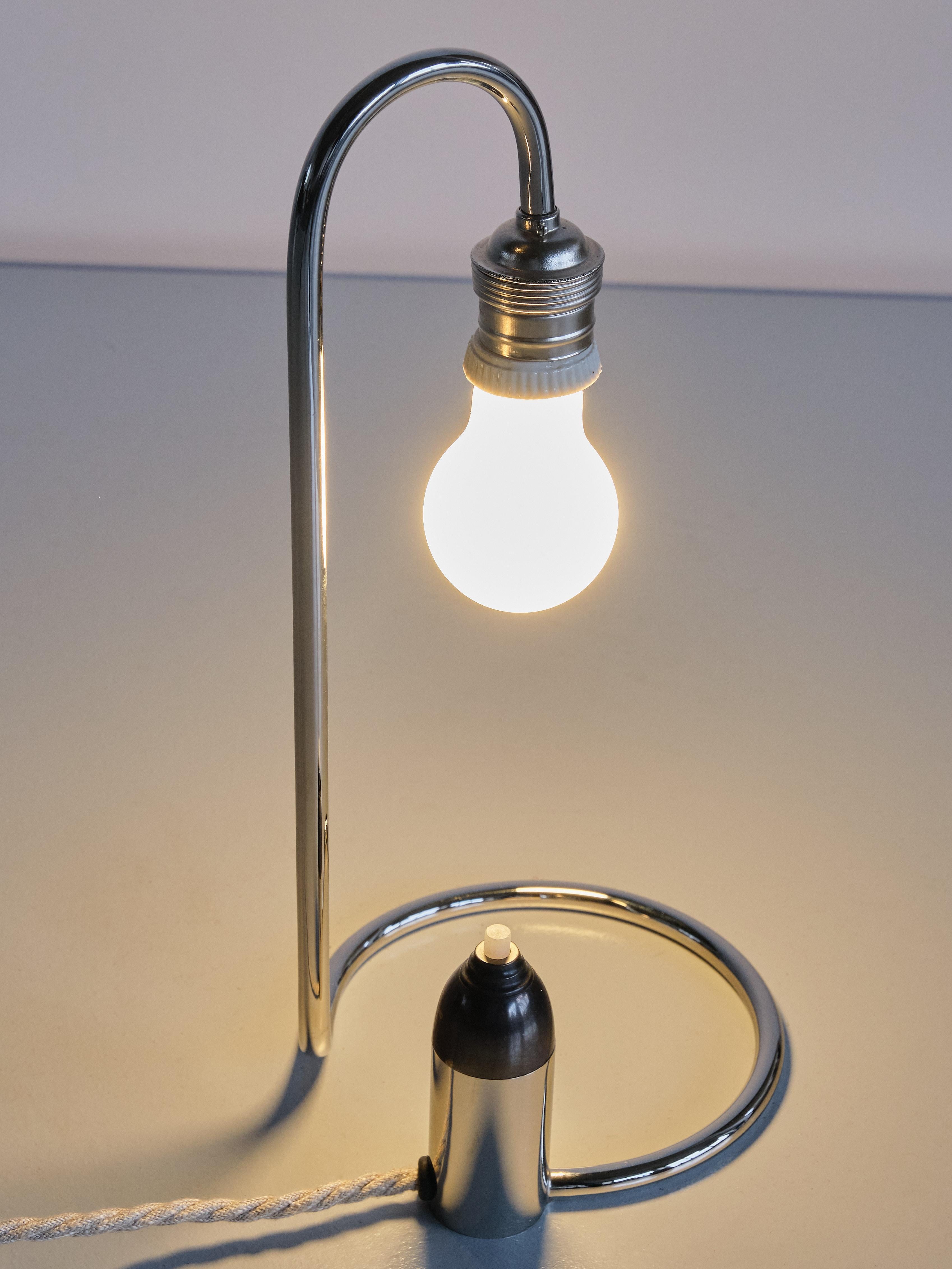 Modernist Sybold Van Ravesteyn Table Lamp, Giso, Netherlands, 2022 For Sale 3
