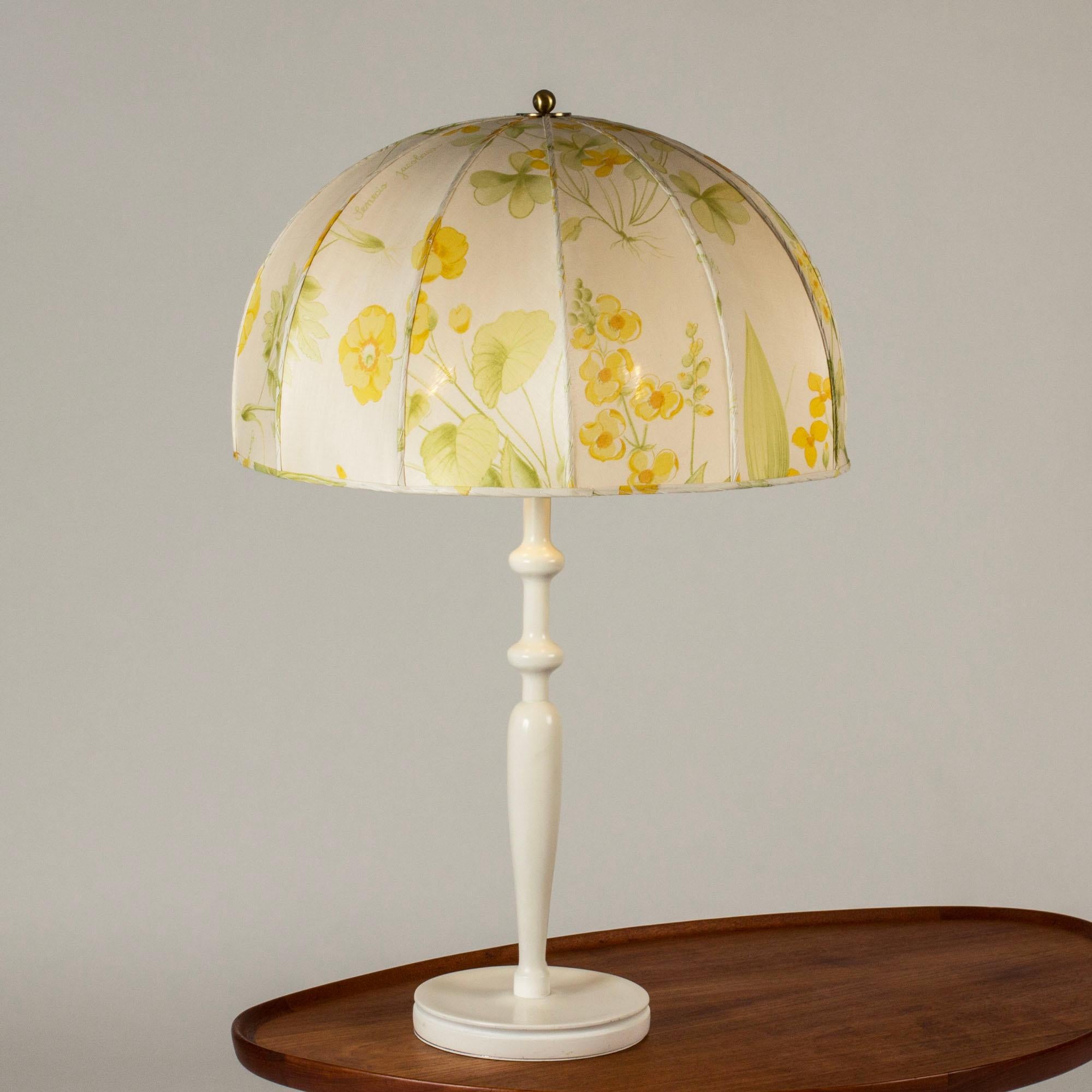 Scandinavian Modern Modernist Table Lamp #2563 by Josef Frank, Svenskt Tenn, Sweden, 1950s For Sale