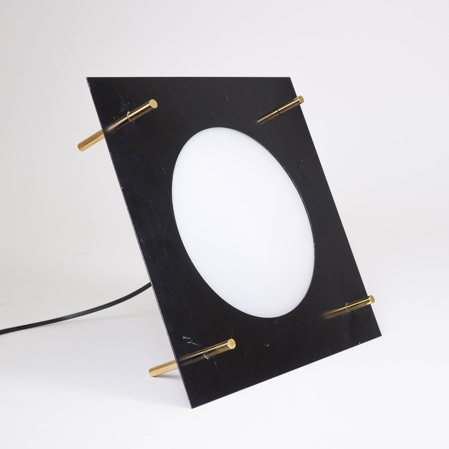 Modernist Table Lamp Attributed to Stilnovo, 1950s For Sale 3