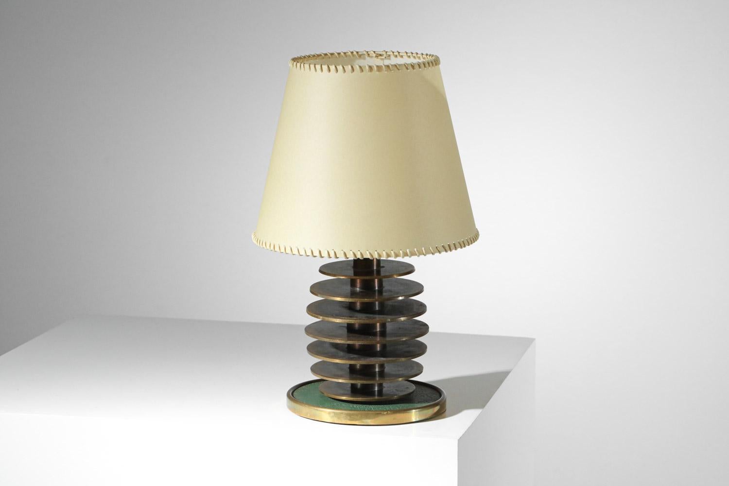 Modernist table lamp base from the 40s and 50s in solid brass discs in the Desny For Sale 3