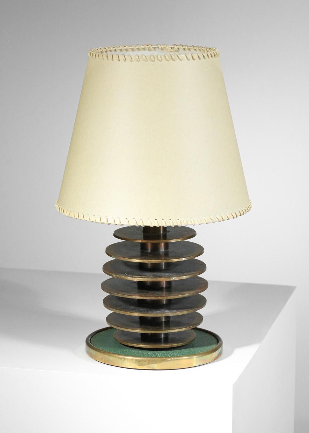 Modernist table lamp base from the 40s and 50s in solid brass discs in the Desny For Sale 5