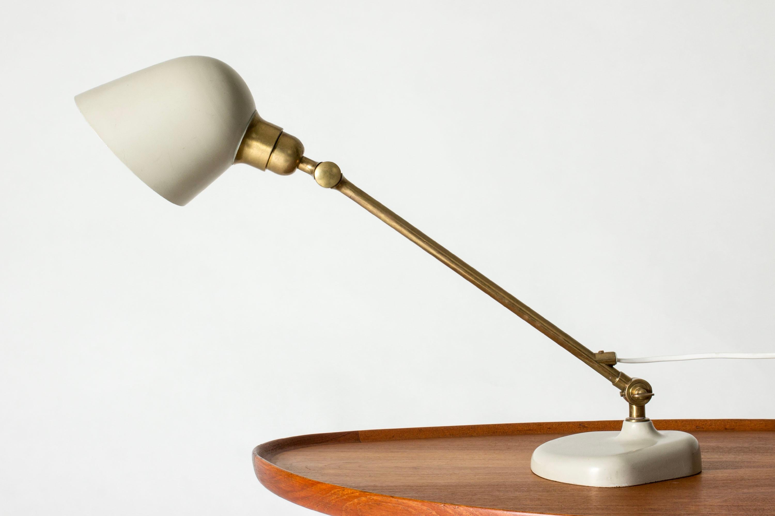 Modernistische Tischlampe der Moderne von Bertil Brisborg, NK, Schweden, 1940er Jahre im Zustand „Gut“ im Angebot in Stockholm, SE