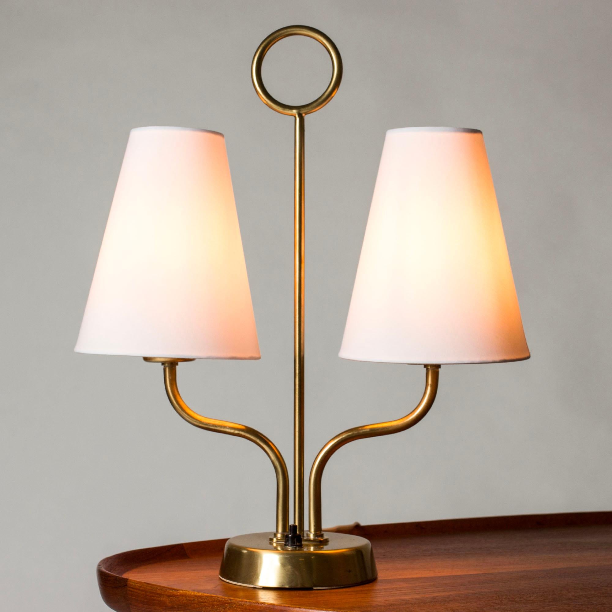 Modernist Table Lamp by Hans Bergström, Ateljé Lyktan, Sweden, 1940s In Good Condition For Sale In Stockholm, SE