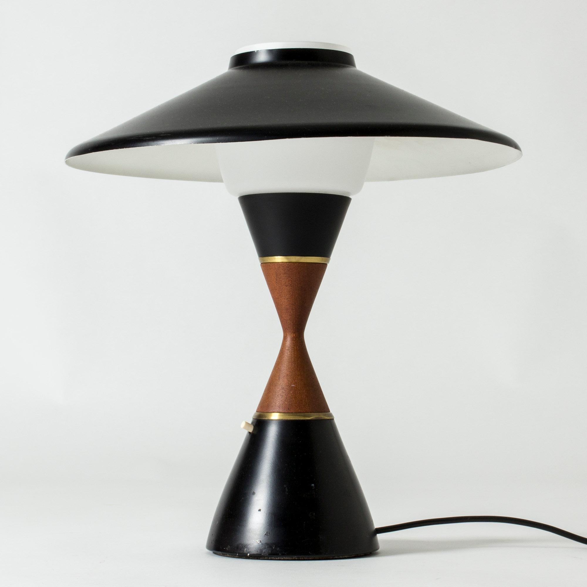 Danish Modernist Table Lamp by Svend Aage Holm Sørensen, Denmark, 1950s For Sale