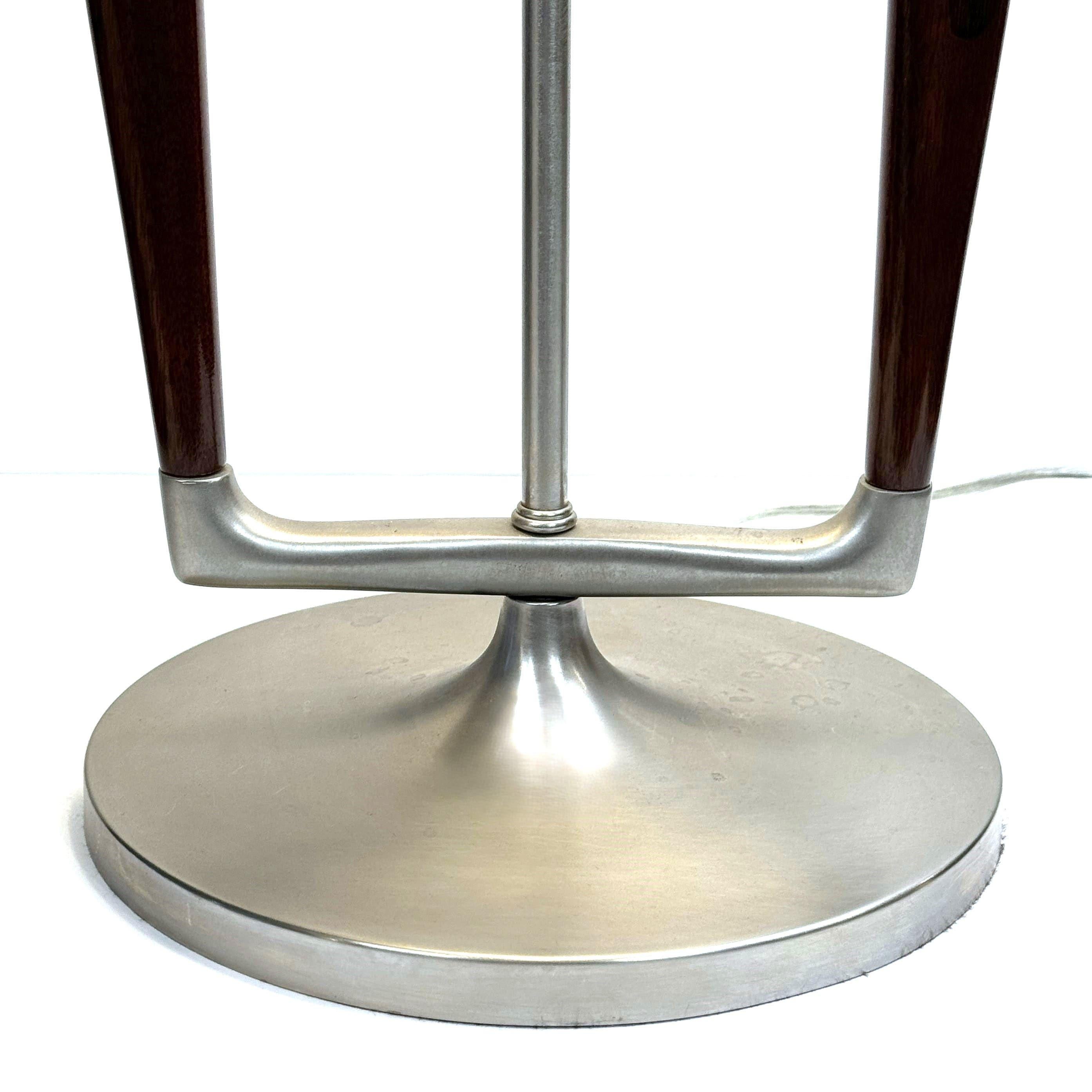 modernism lamp
