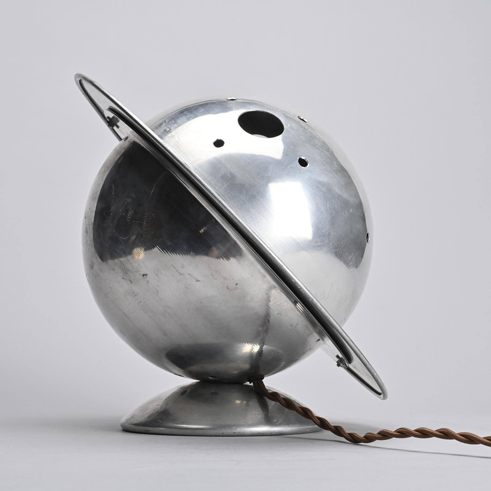Art Deco Modernist table lamp in aluminum, France, circa 1930 For Sale