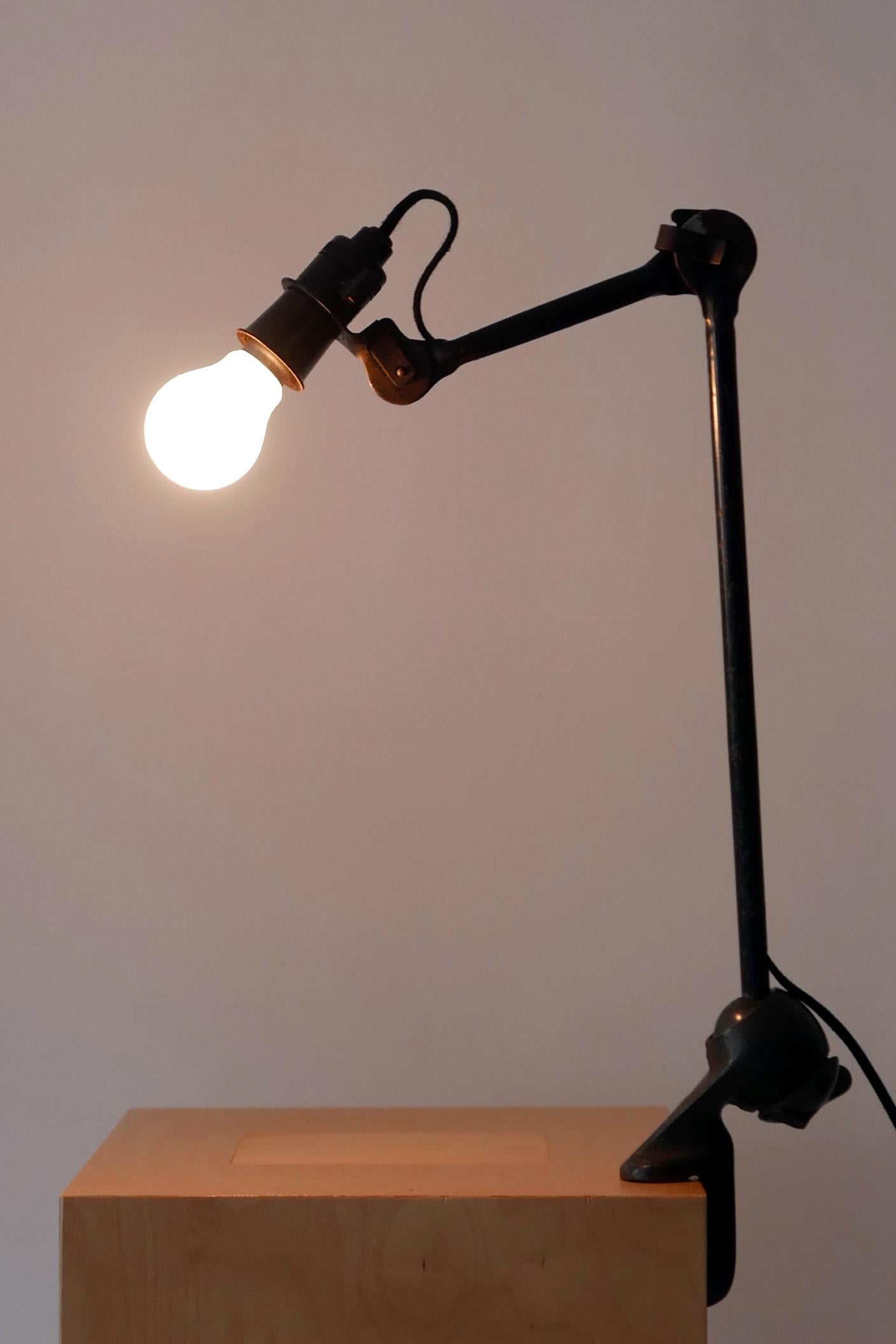 Français Lampe de bureau ou lampe à pampilles moderniste par Bernard-Albin Gras pour Gras, années 1920 en vente