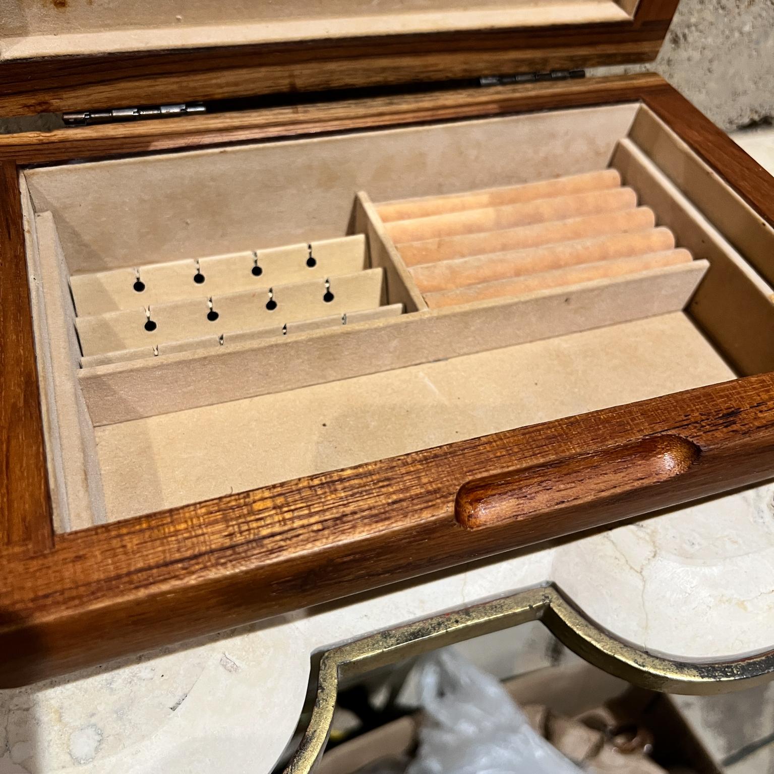 Joyero modernista de teca en venta 2