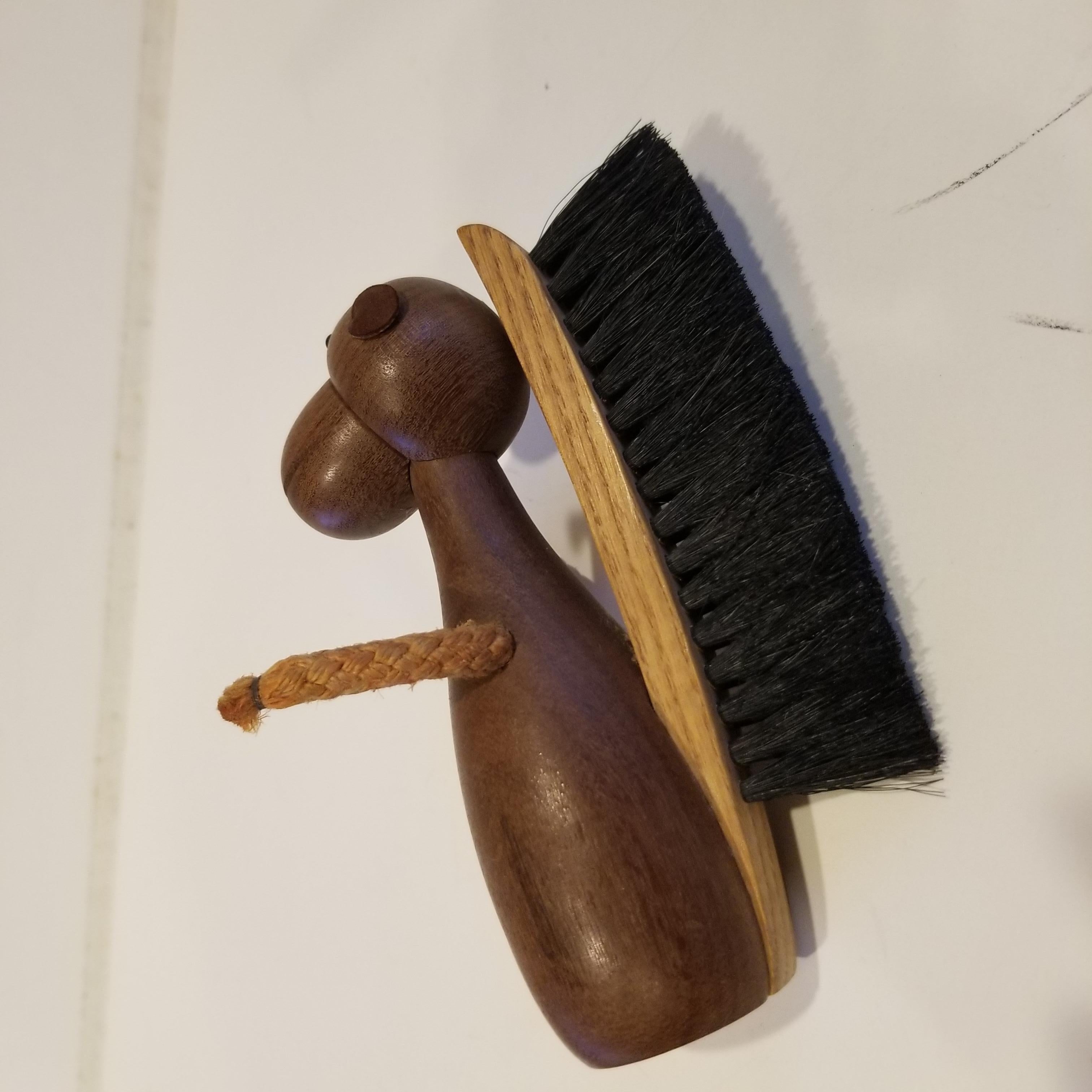 Modernist Teak Wood Squirrel Figurine Shoe Brush Italy 1960s after Kay Bojesen 1