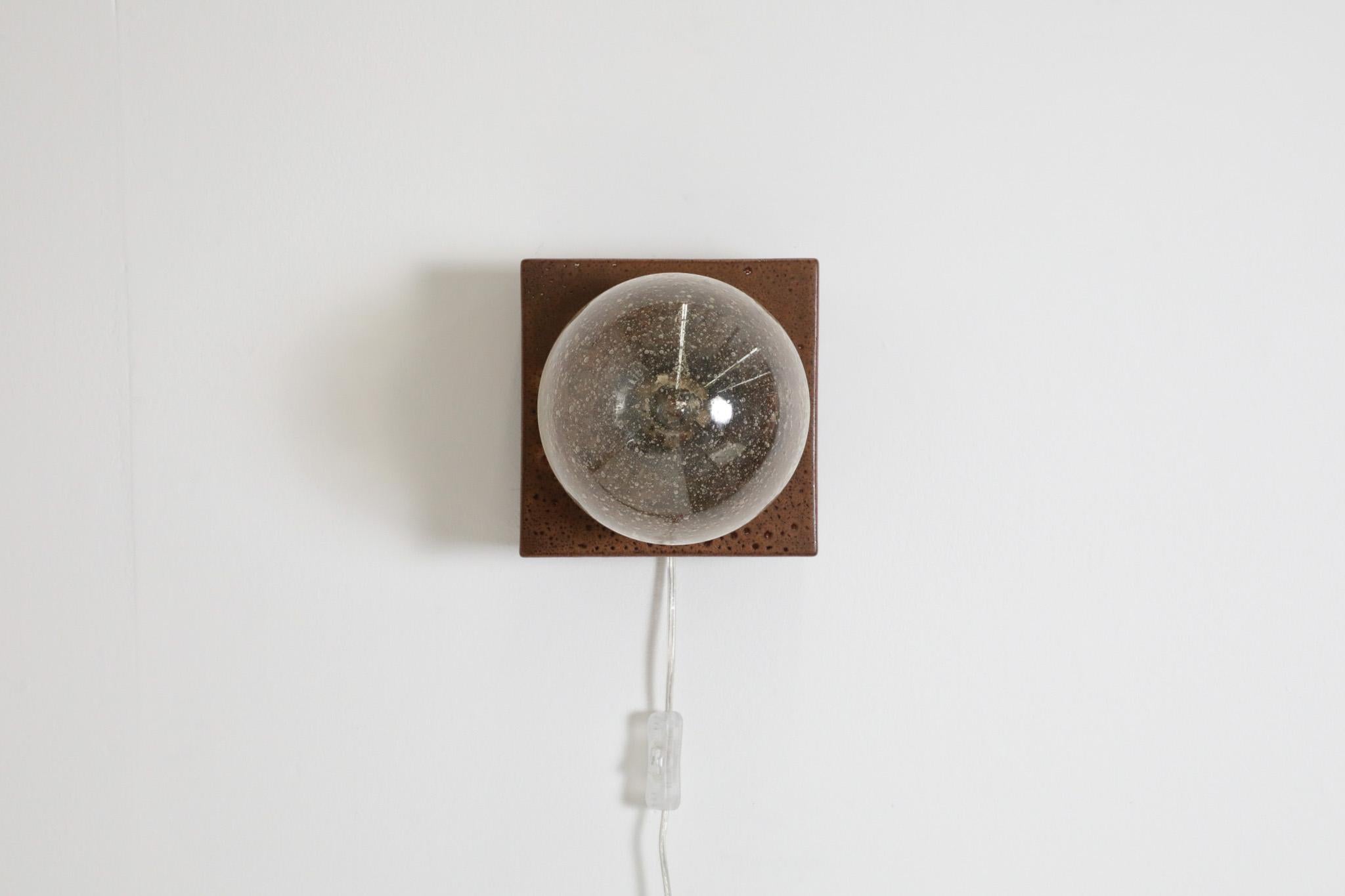 Modernist Temde Leuchten Attributed Ceramic Cube Lamp with Amber Glass Globe 11