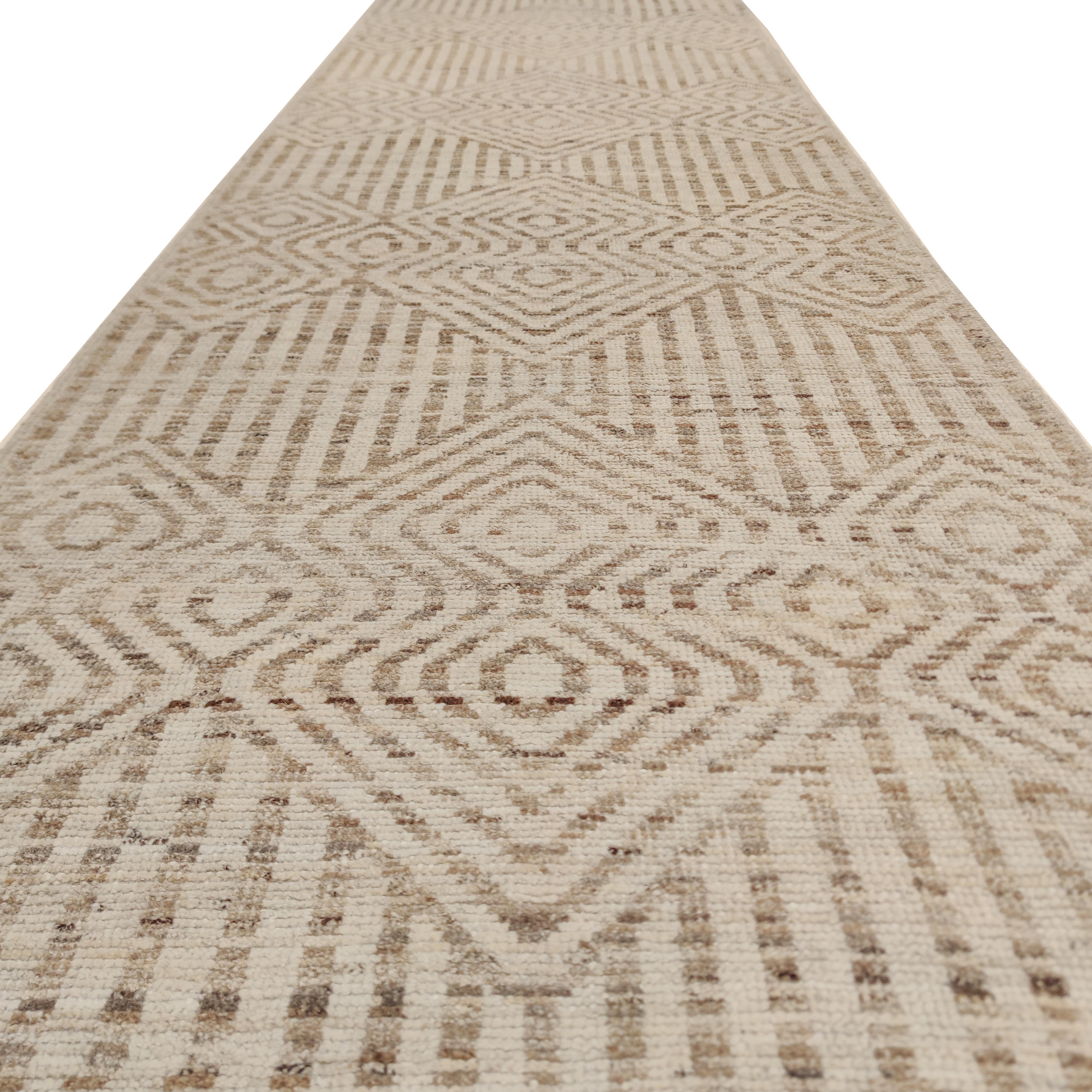 Tribal Modernist Textured Moroccan Style Tétouan Runner Rug by Alberto Levi Gallery For Sale