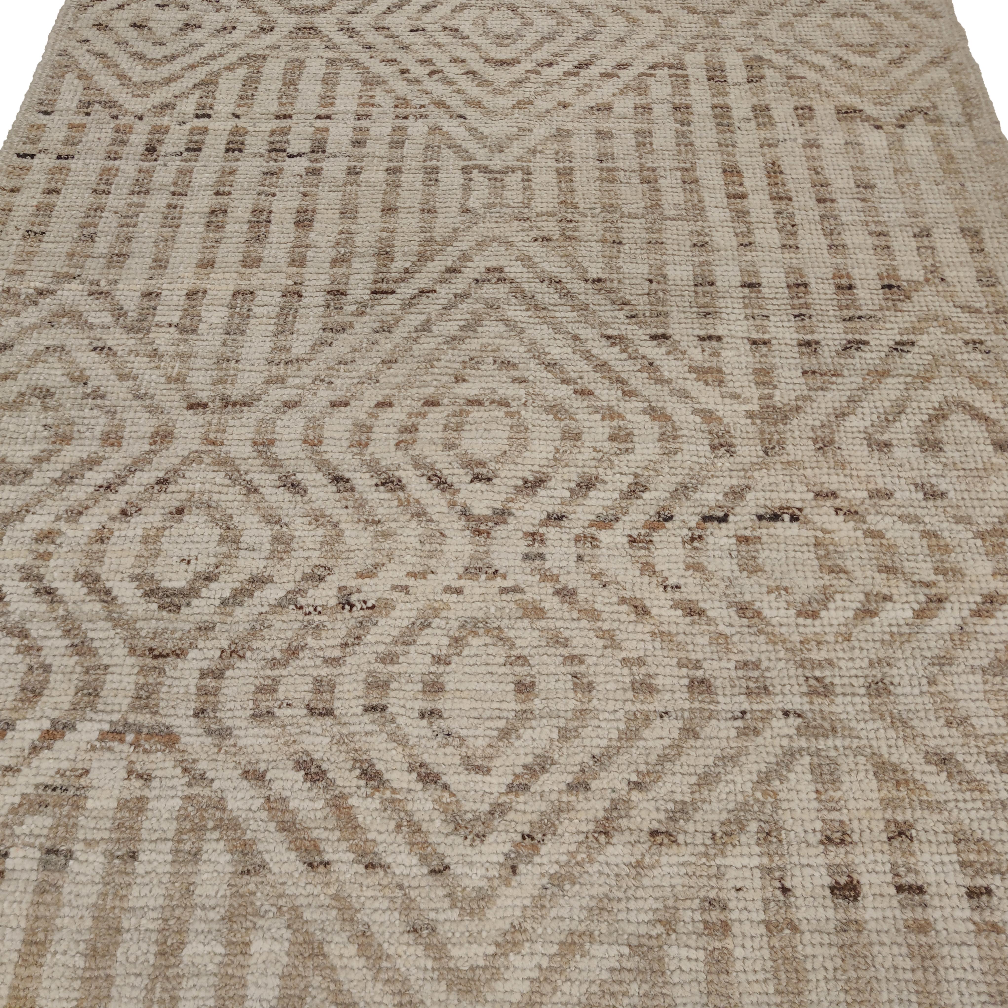 Hand-Knotted Modernist Textured Moroccan Style Tétouan Runner Rug by Alberto Levi Gallery For Sale