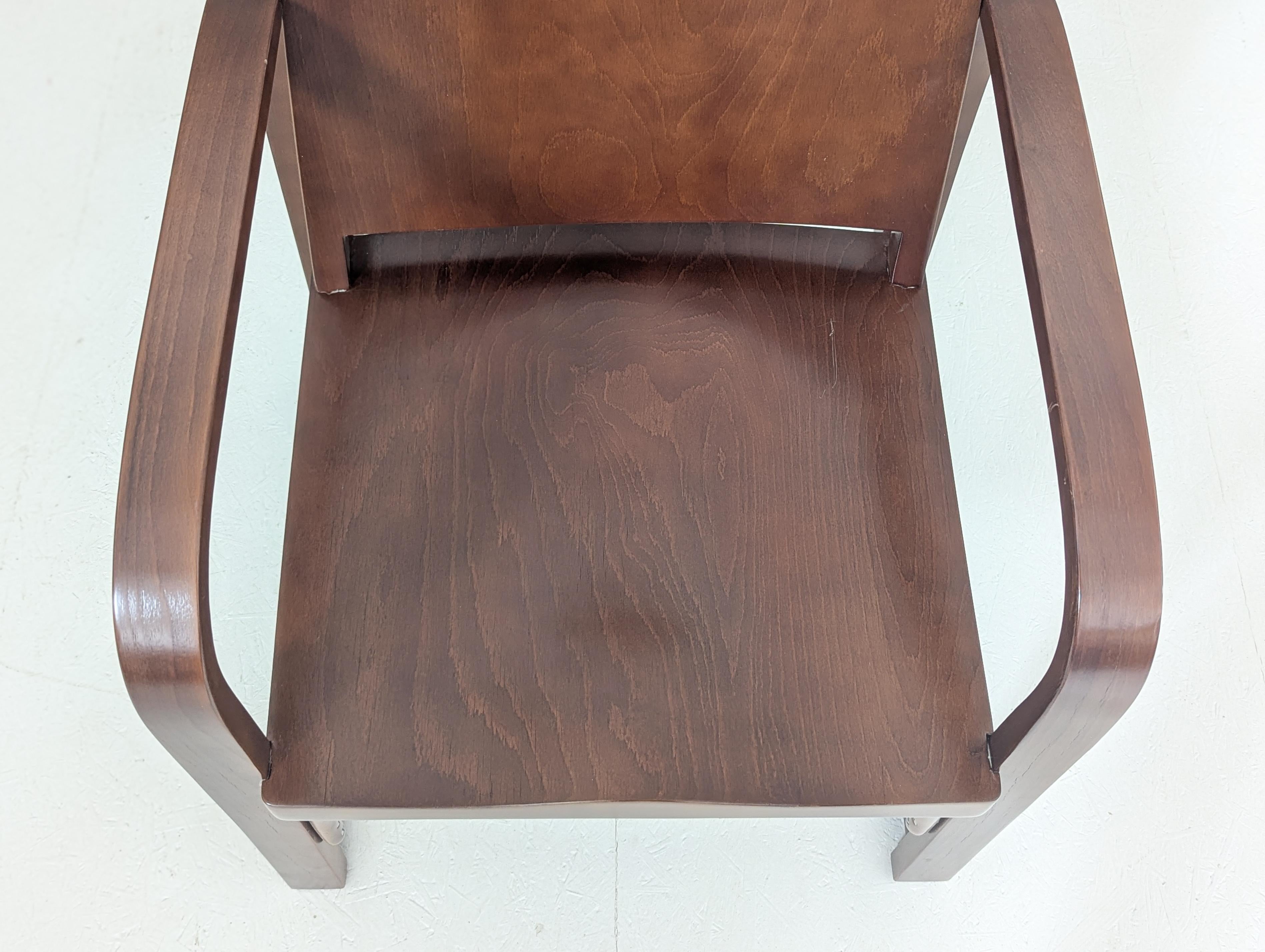 Modernistischer Thonet A 745 F Bugholz-Sessel, 1930er Jahre im Angebot 7