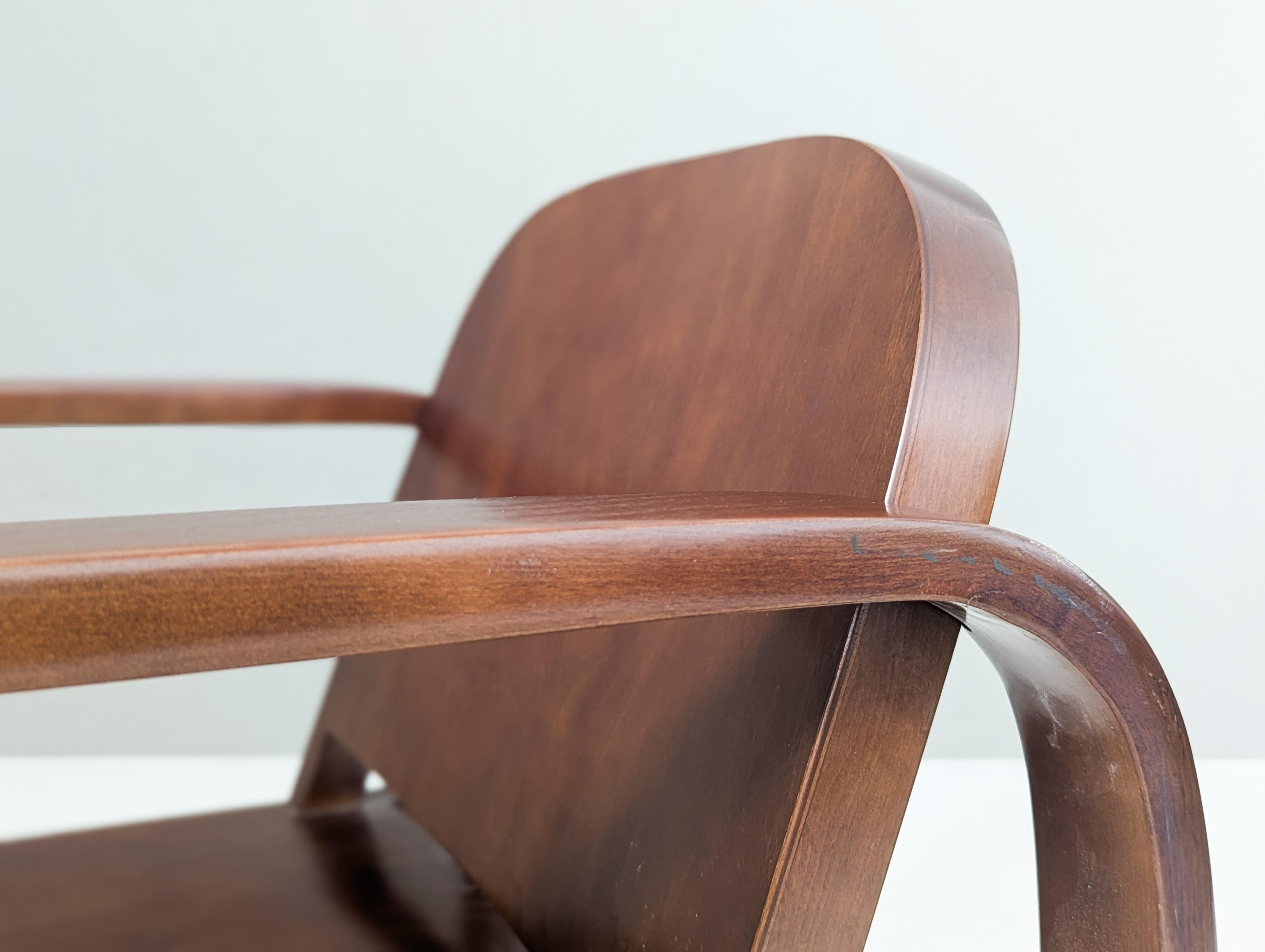 Modernistischer Thonet A 745 F Bugholz-Sessel, 1930er Jahre im Angebot 12