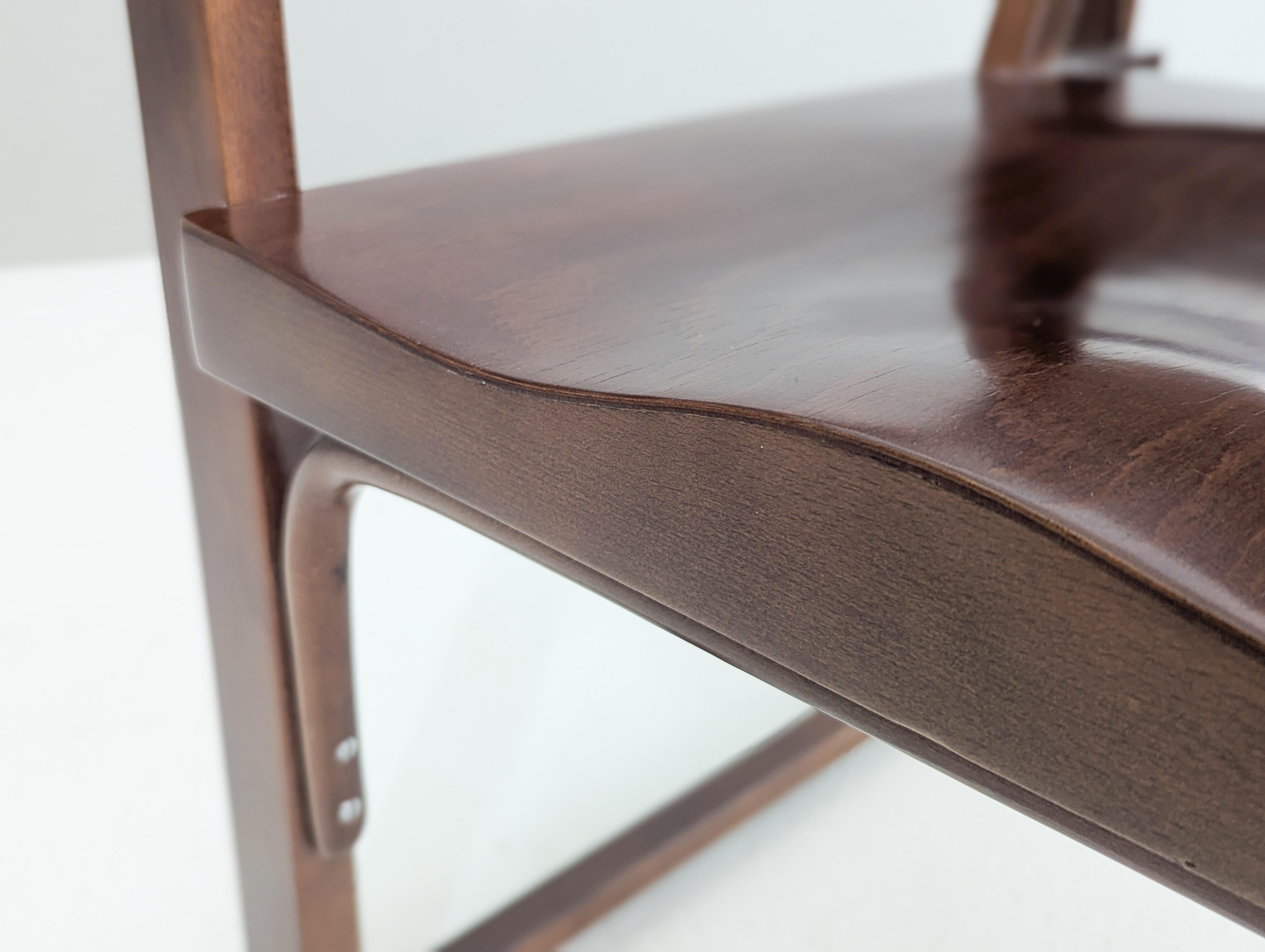 Modernistischer Thonet A 745 F Bugholz-Sessel, 1930er Jahre im Angebot 13