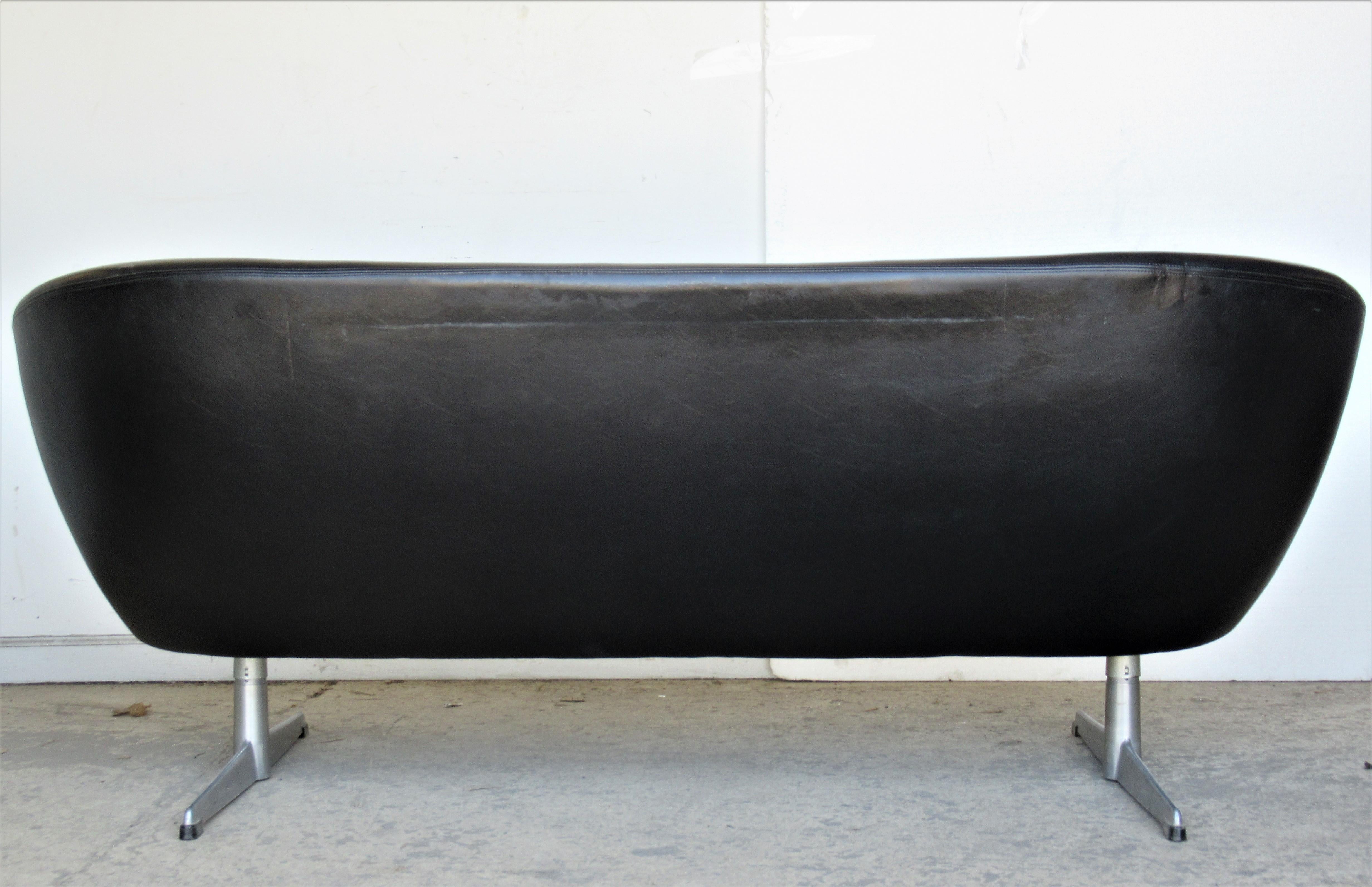  Three-Seat Pod Sofa by Overman, Sweden  2