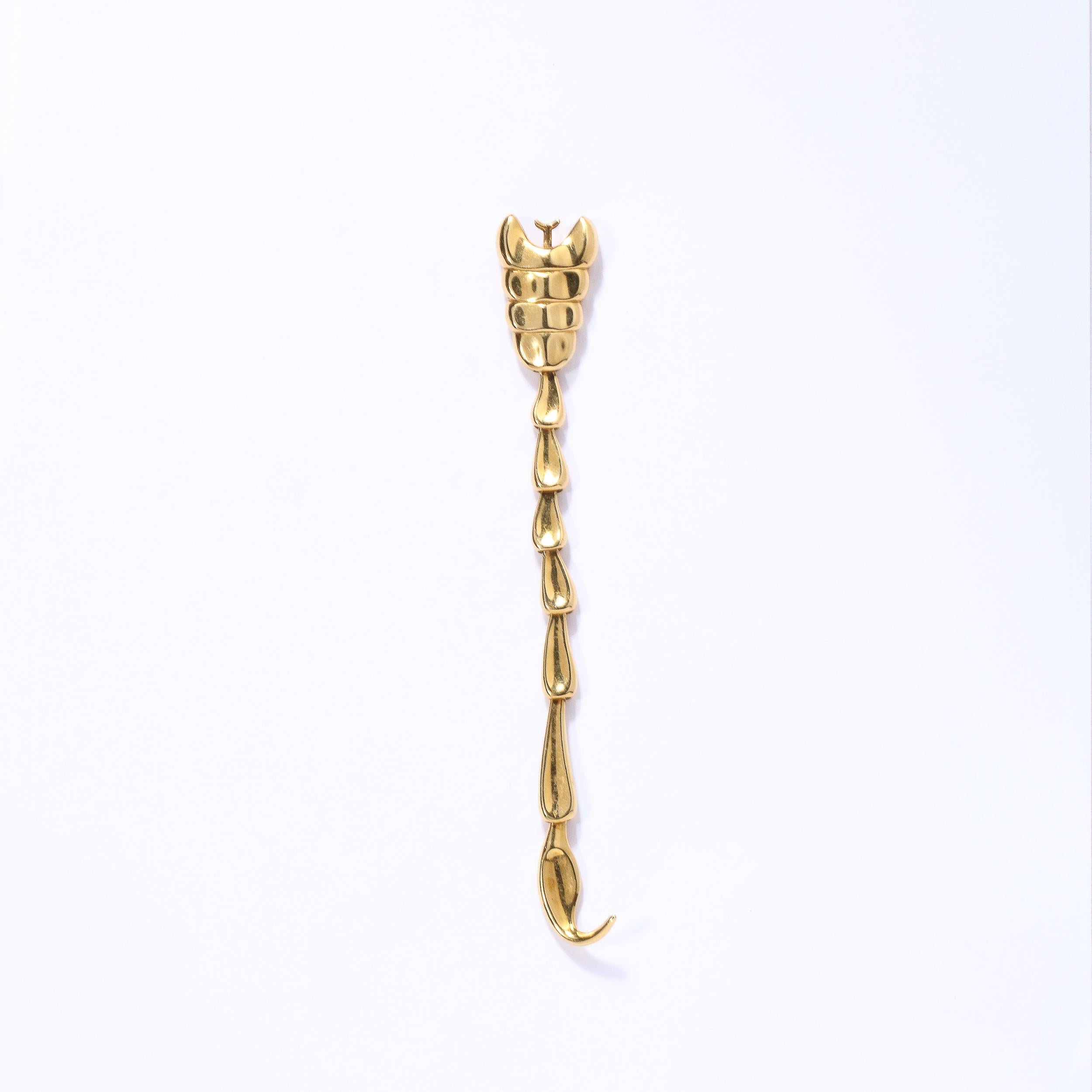 Modernist Tiffany & Co. Elsa Peretti Large Scorpion Yellow Gold Necklace 4