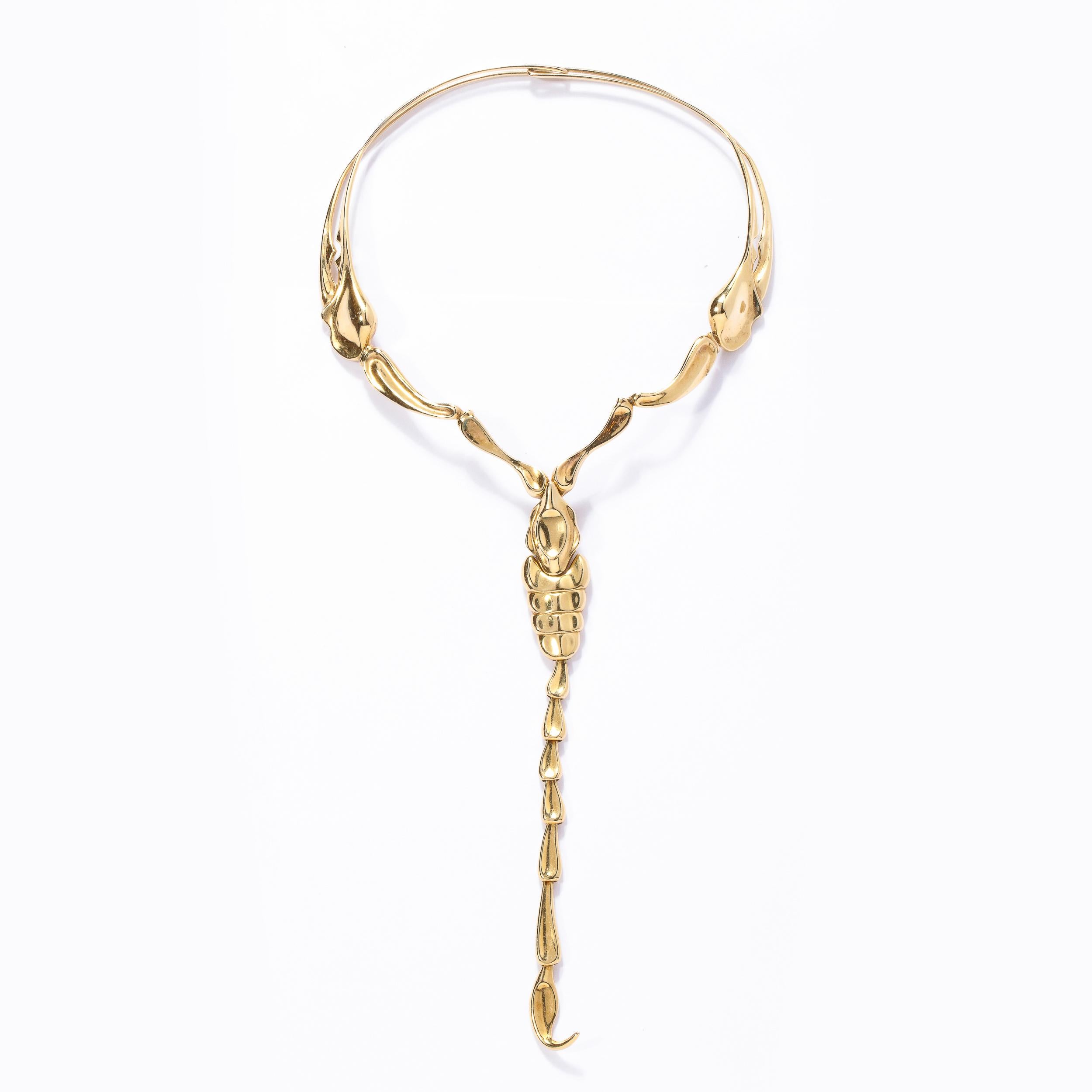 Modernist Tiffany & Co. Elsa Peretti Large Scorpion Yellow Gold Necklace 7