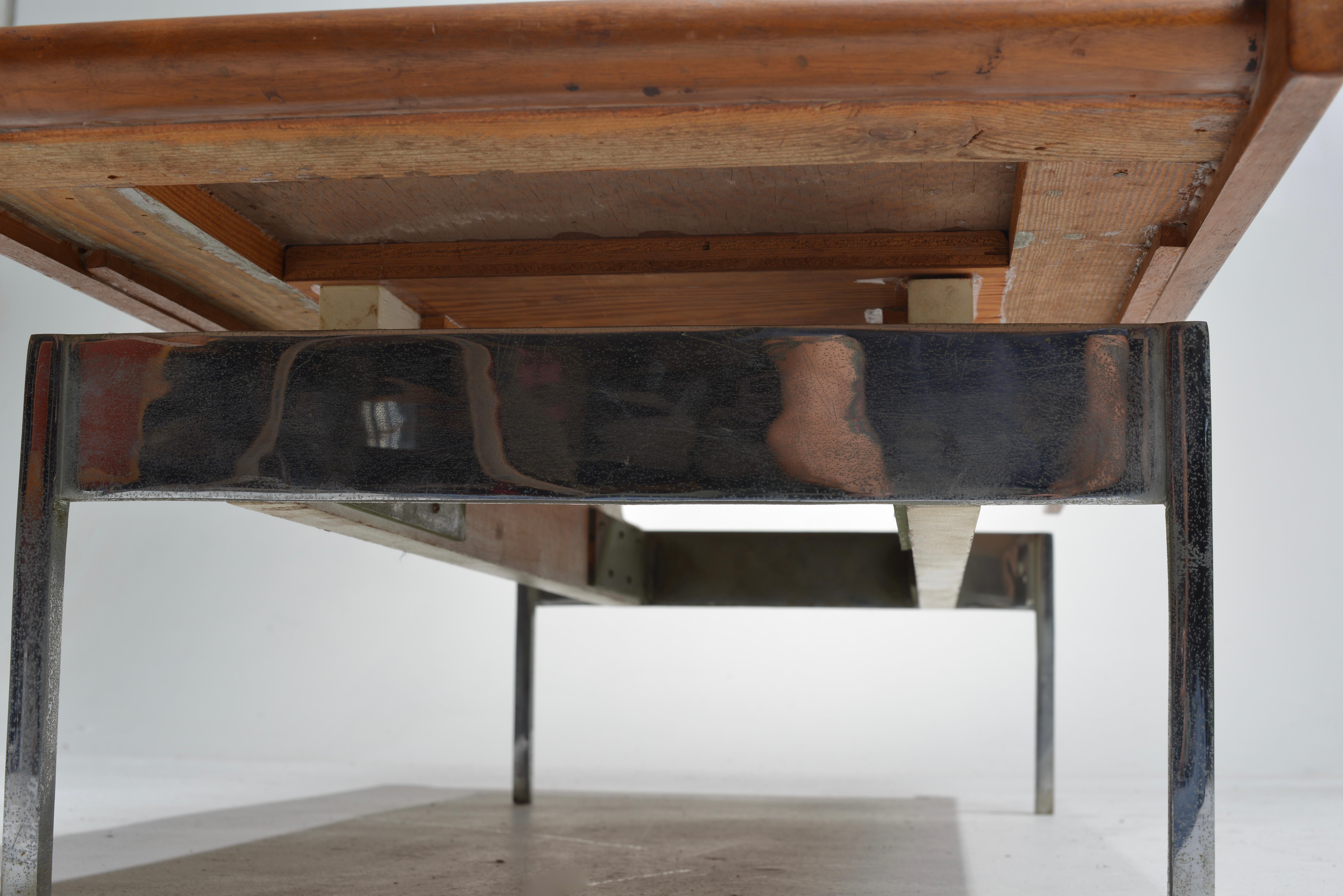Table basse rectangulaire moderniste en tuiles, Wood Wood et chrome en vente 4