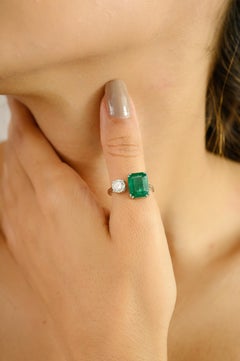 Modernist Toi et Moi Ring in 14K White Gold with Octagon Emerald and Diamond