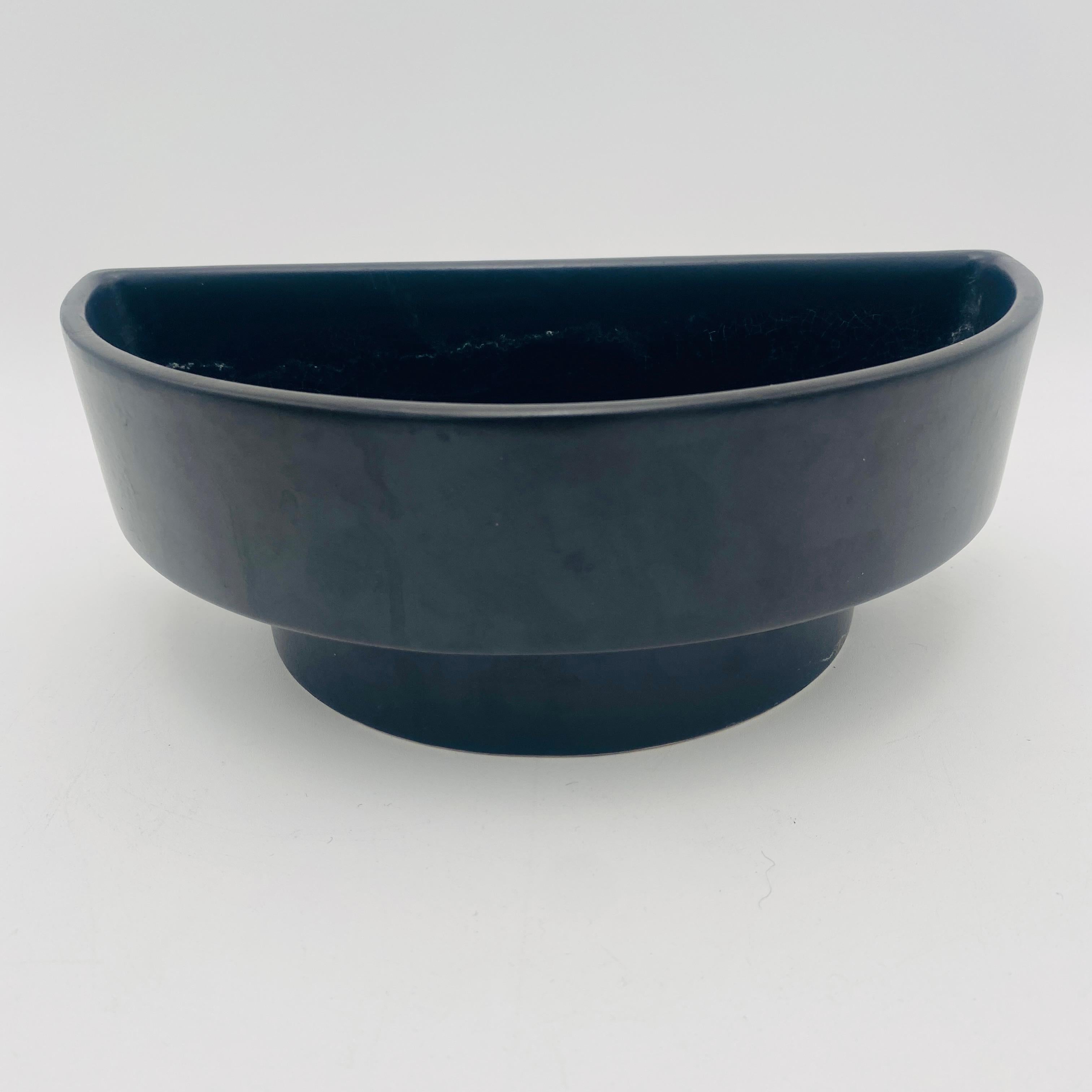Giapponese Vaso modernista Toyo Japanese Ikebana in vendita