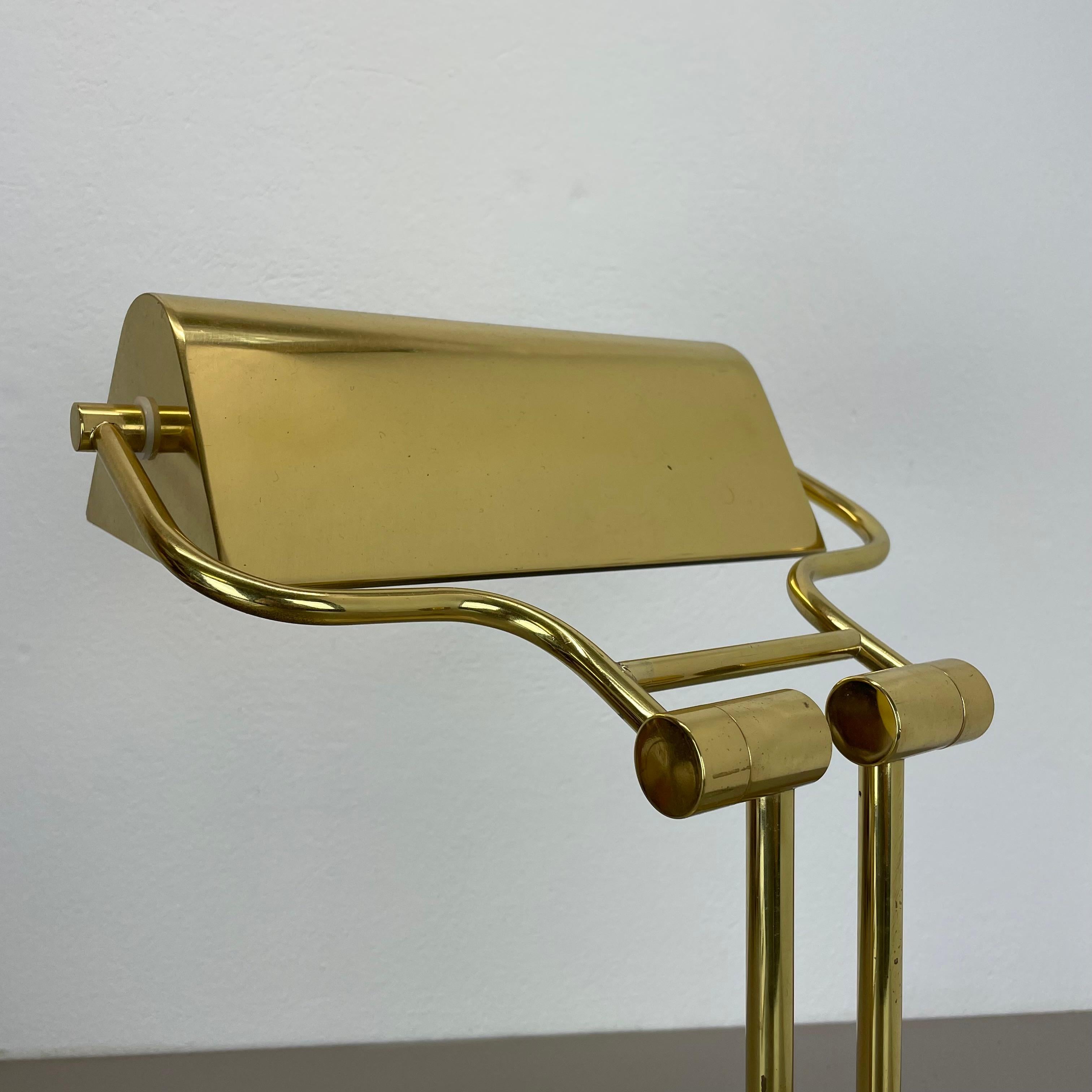 Modernistische Tischleuchte aus Travertin und Messing von Hillebrand Leuchten, Deutschland, 1980 im Angebot 8