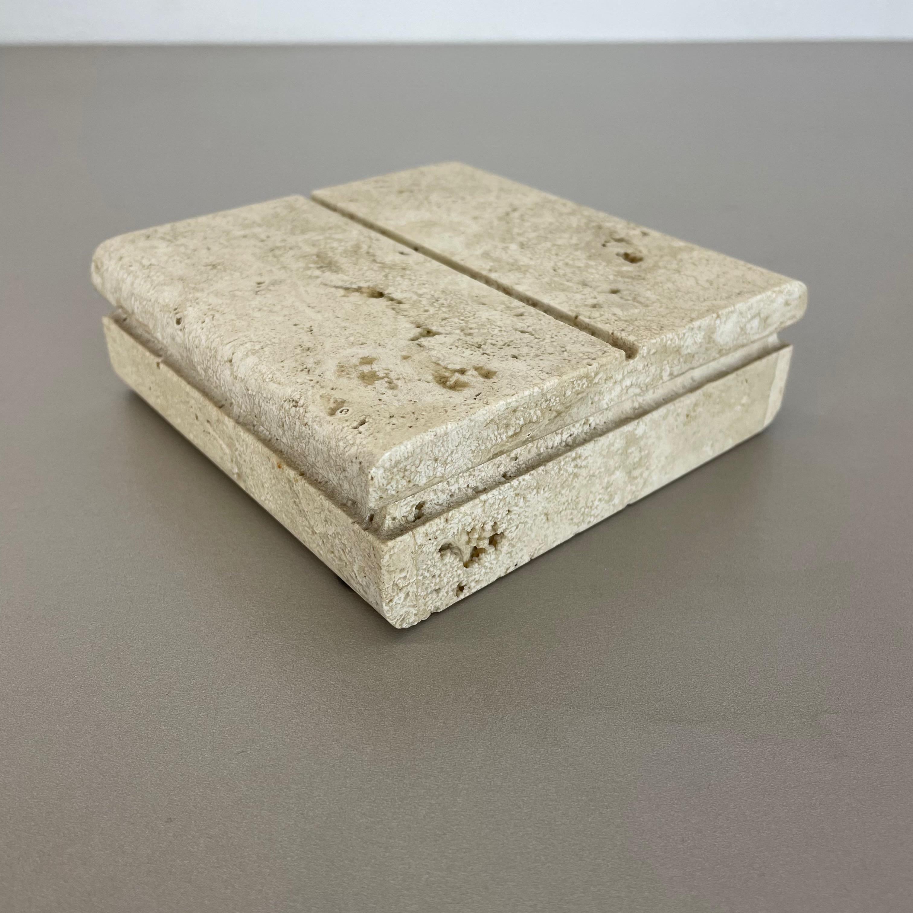 Modernist Travertine Marble Box Vide Poche by Fratelli Mannelli, Italy, 1970s For Sale 5