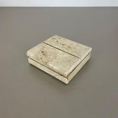 Modernistische modernistische Ablageschale aus Travertinmarmor von Fratelli Mannelli, Italien, 1970er Jahre