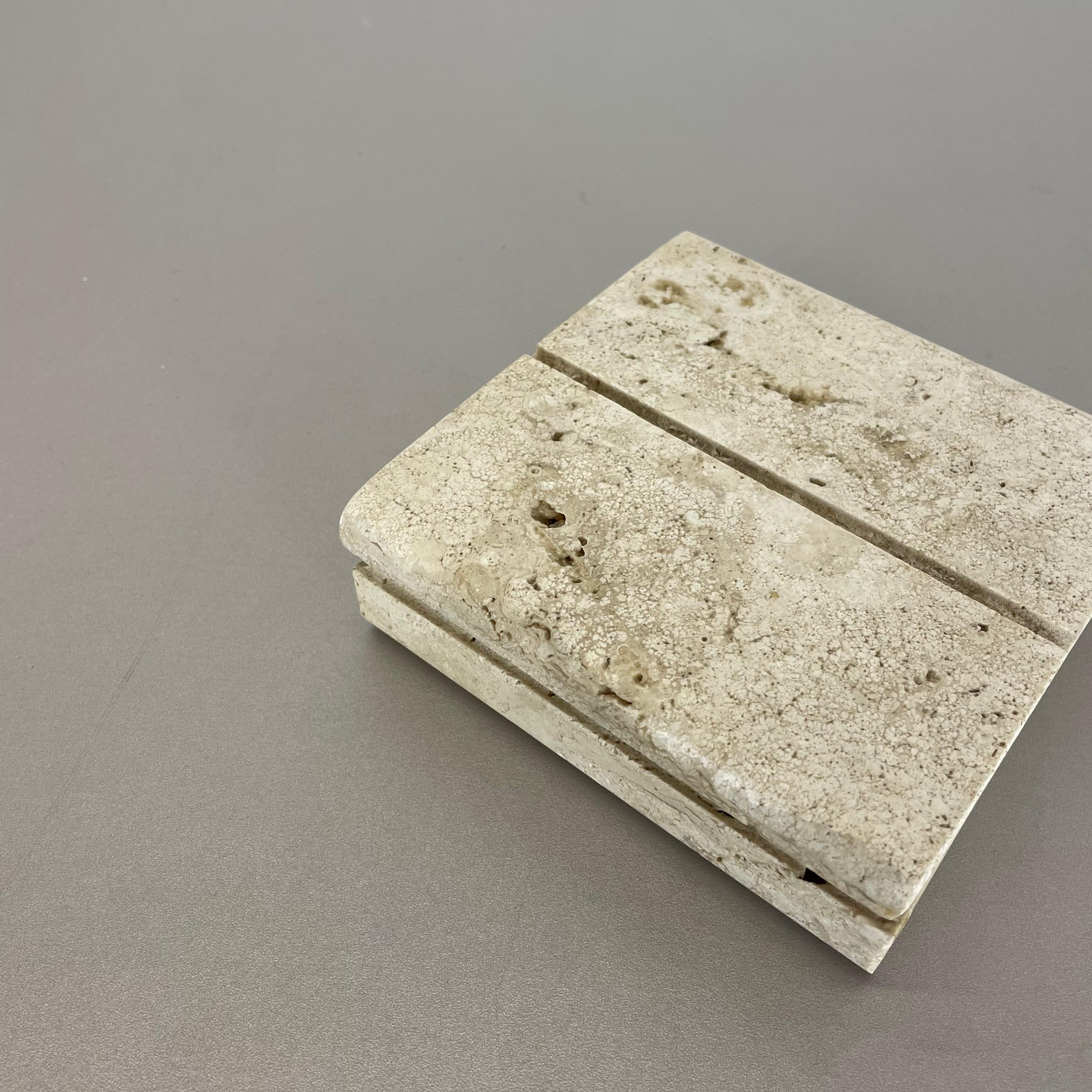 Mid-Century Modern Modernist Travertine Marble Box Vide Poche by Fratelli Mannelli, Italy, 1970s For Sale