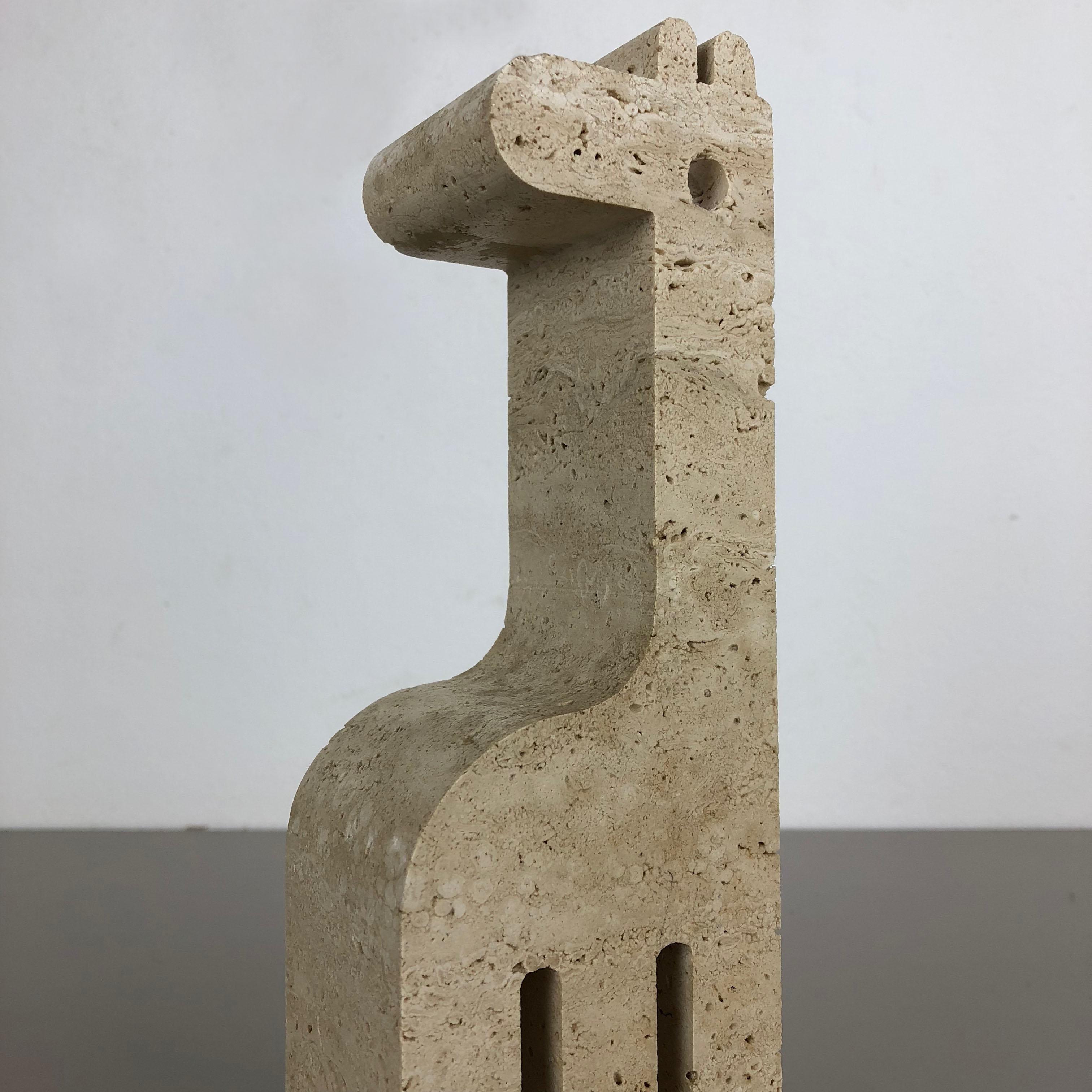 Modernist Travertine Marble Giraffe Figure by Fratelli Mannelli, Italy, 1970s 1
