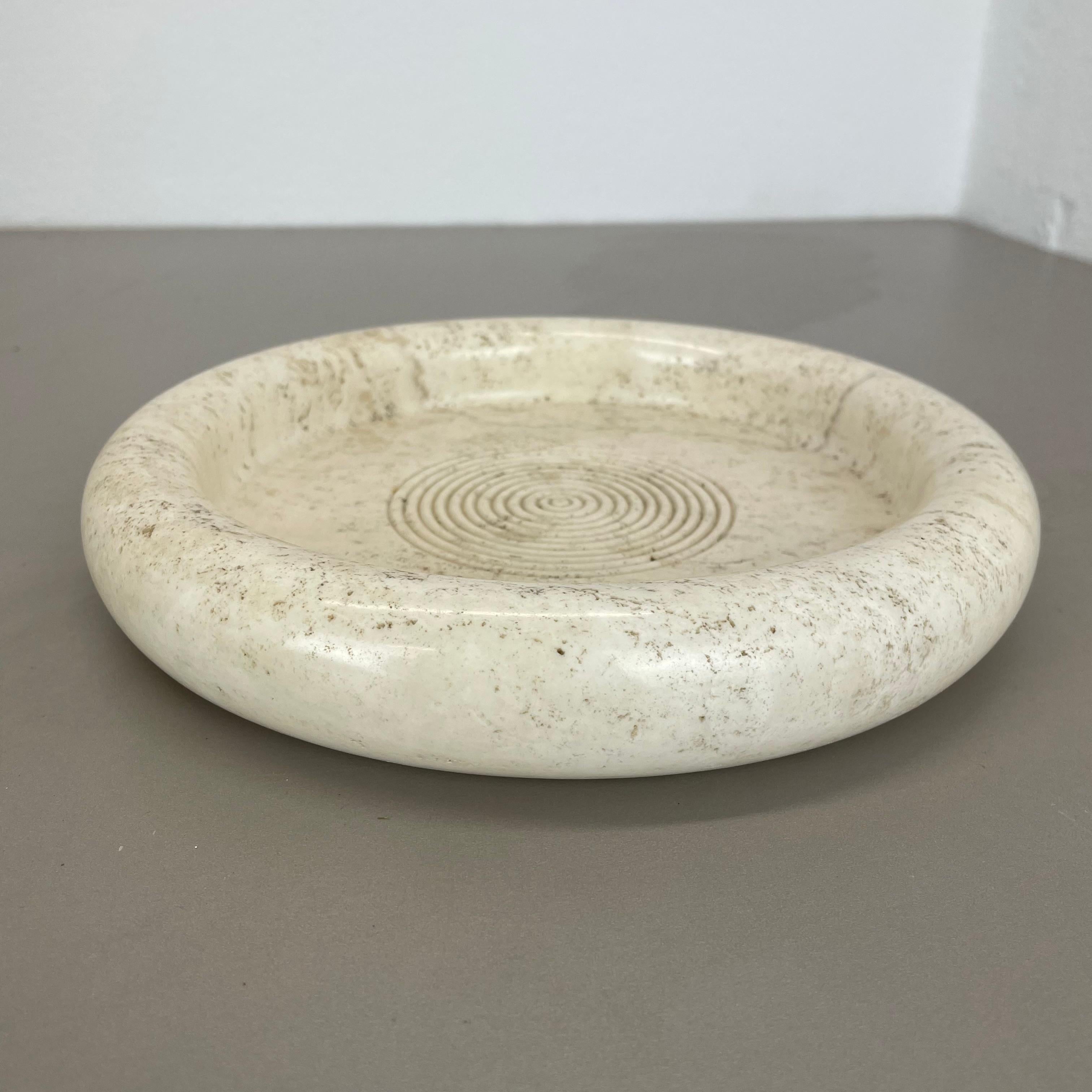 Modernist Travertine Marble plate Element Fratelli Mannelli attrib., Italy, 1970 6