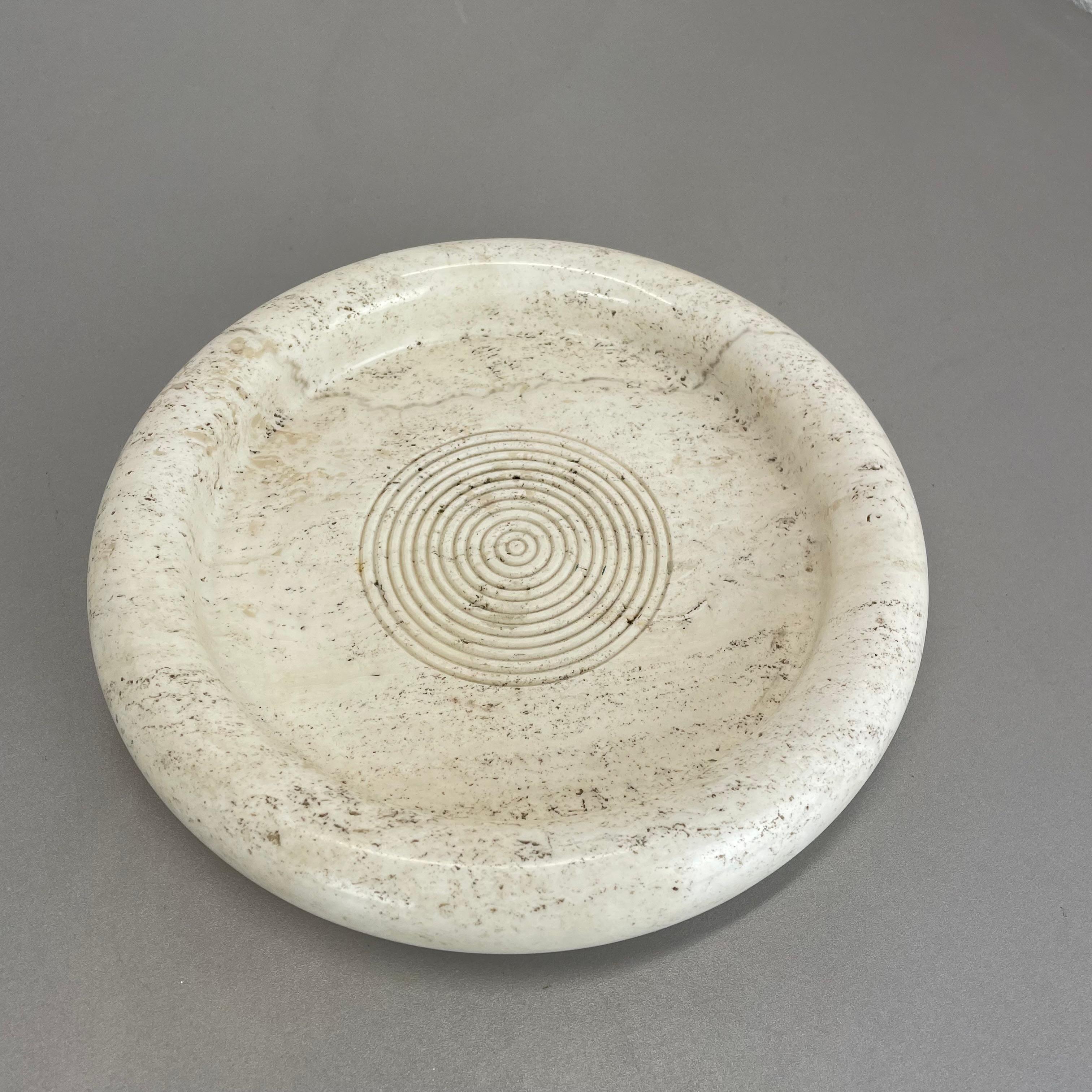 Italian Modernist Travertine Marble plate Element Fratelli Mannelli attrib., Italy, 1970