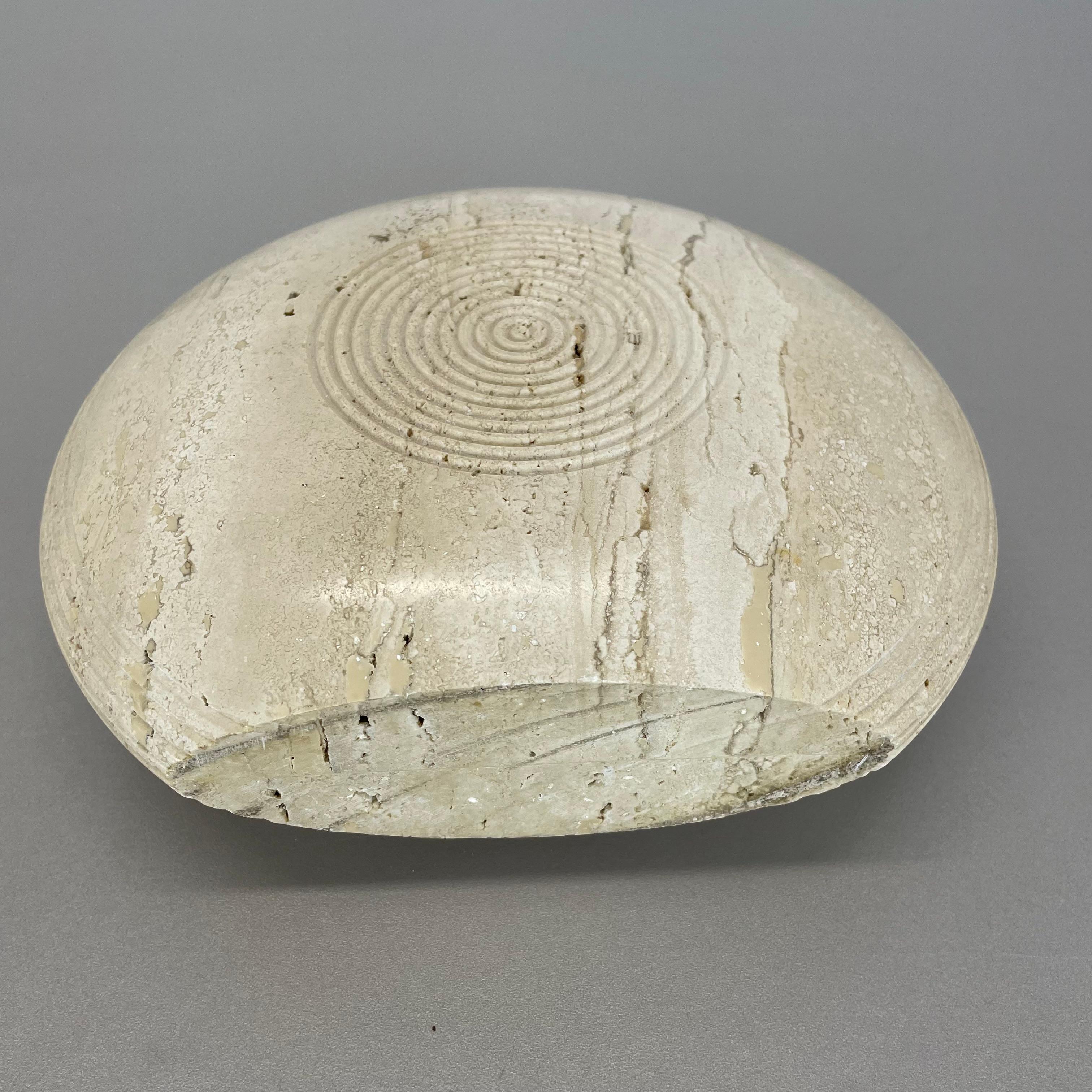 Modernist Travertine Marble VASE Element Fratelli Mannelli attrib., Italy, 1970s in vendita 8