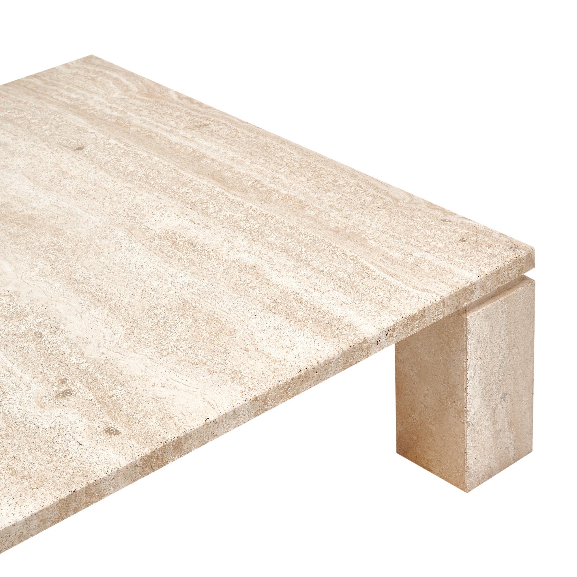 Modernistischer Vintage-Couchtisch aus Travertin im Angebot 1