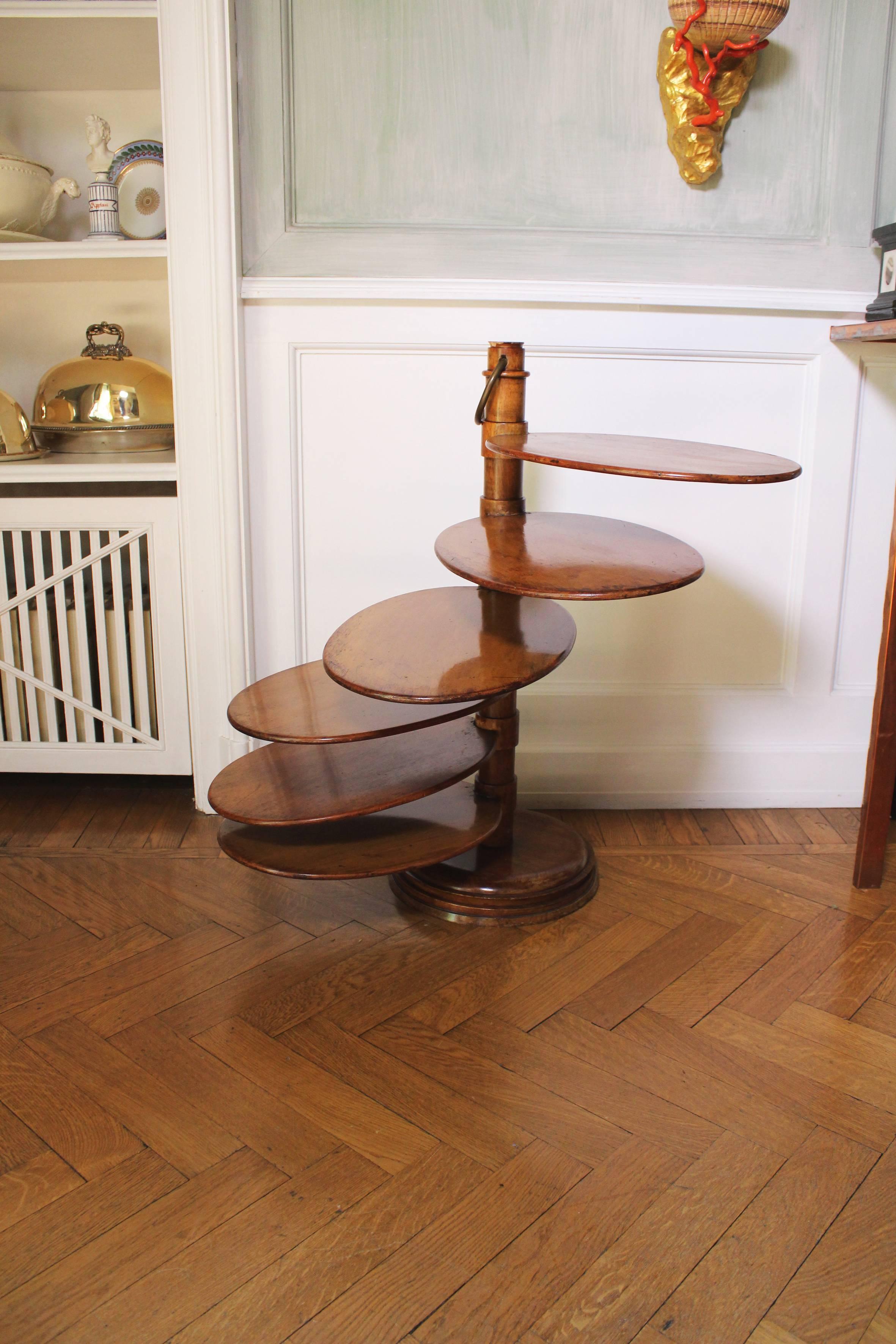 Modernist Tray Holder or Side Table in Walnut for The Piero Portaluppi House In New Condition For Sale In Milan, Lombardy
