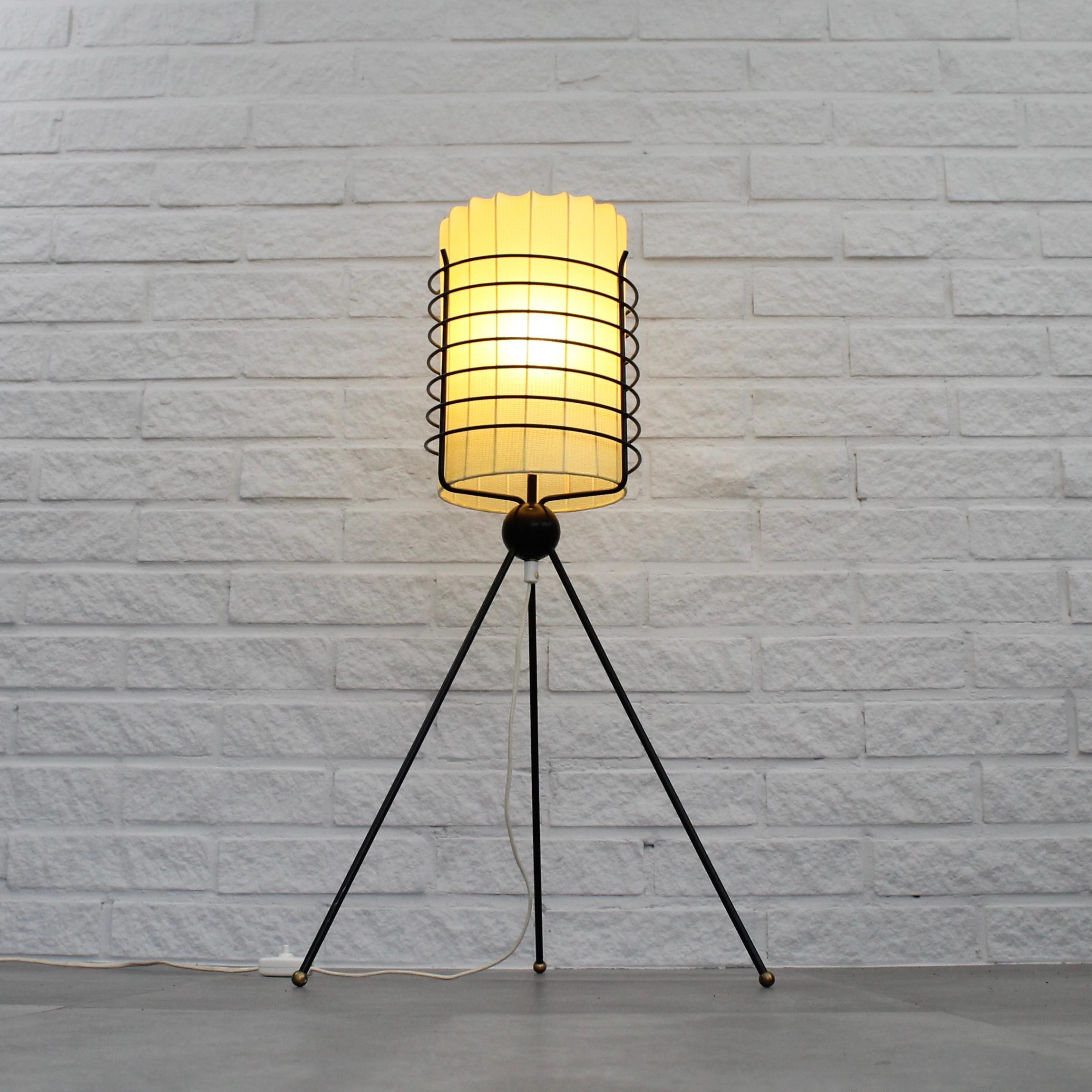 Mid-Century Modern Modernist Trema Industri Texopla floor lamp, tripod, Sweden, 1950s For Sale