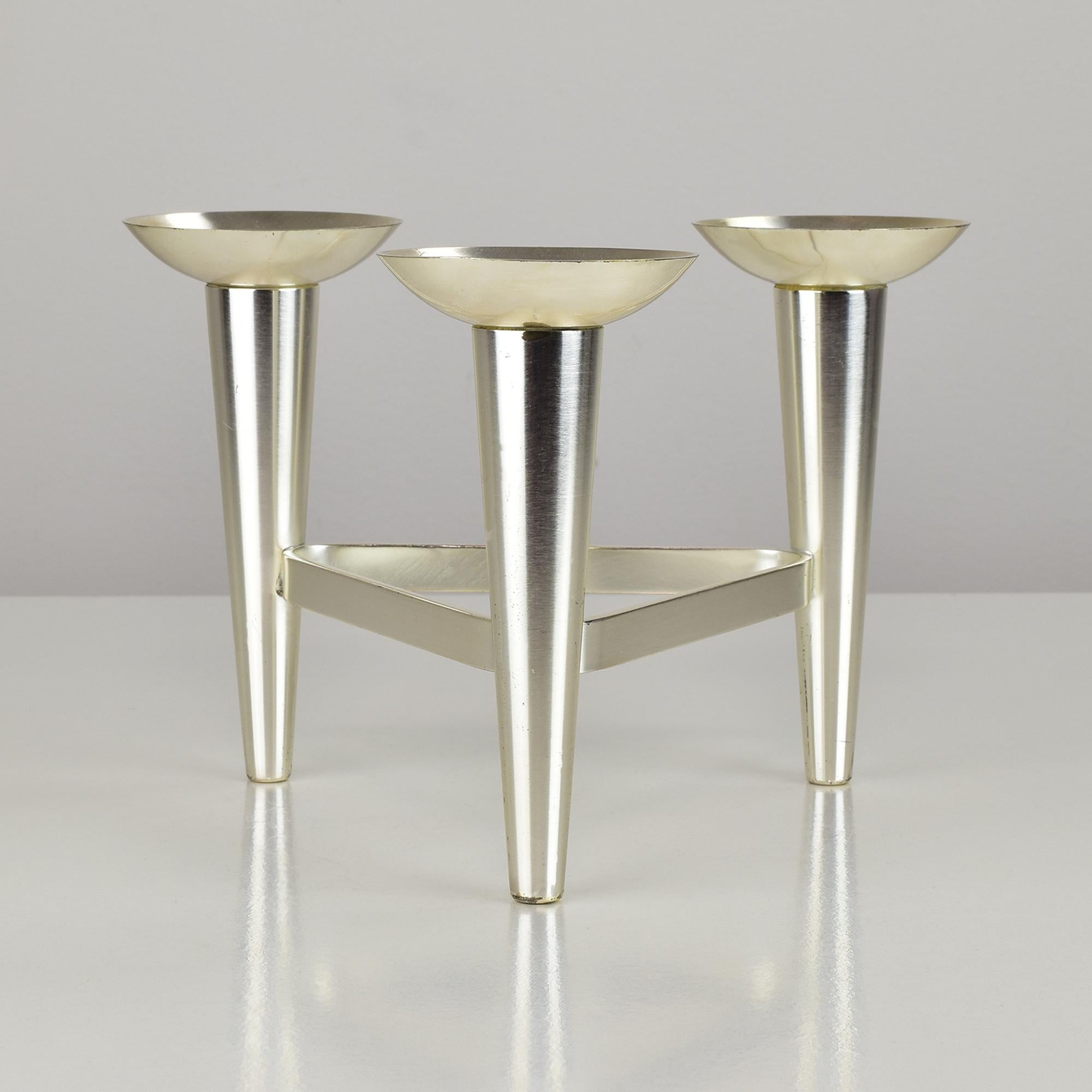 Modernistischer dreifach versilberter Kerzenleuchter von WMF, Deutschland, 1960er Jahre (Bauhaus) im Angebot