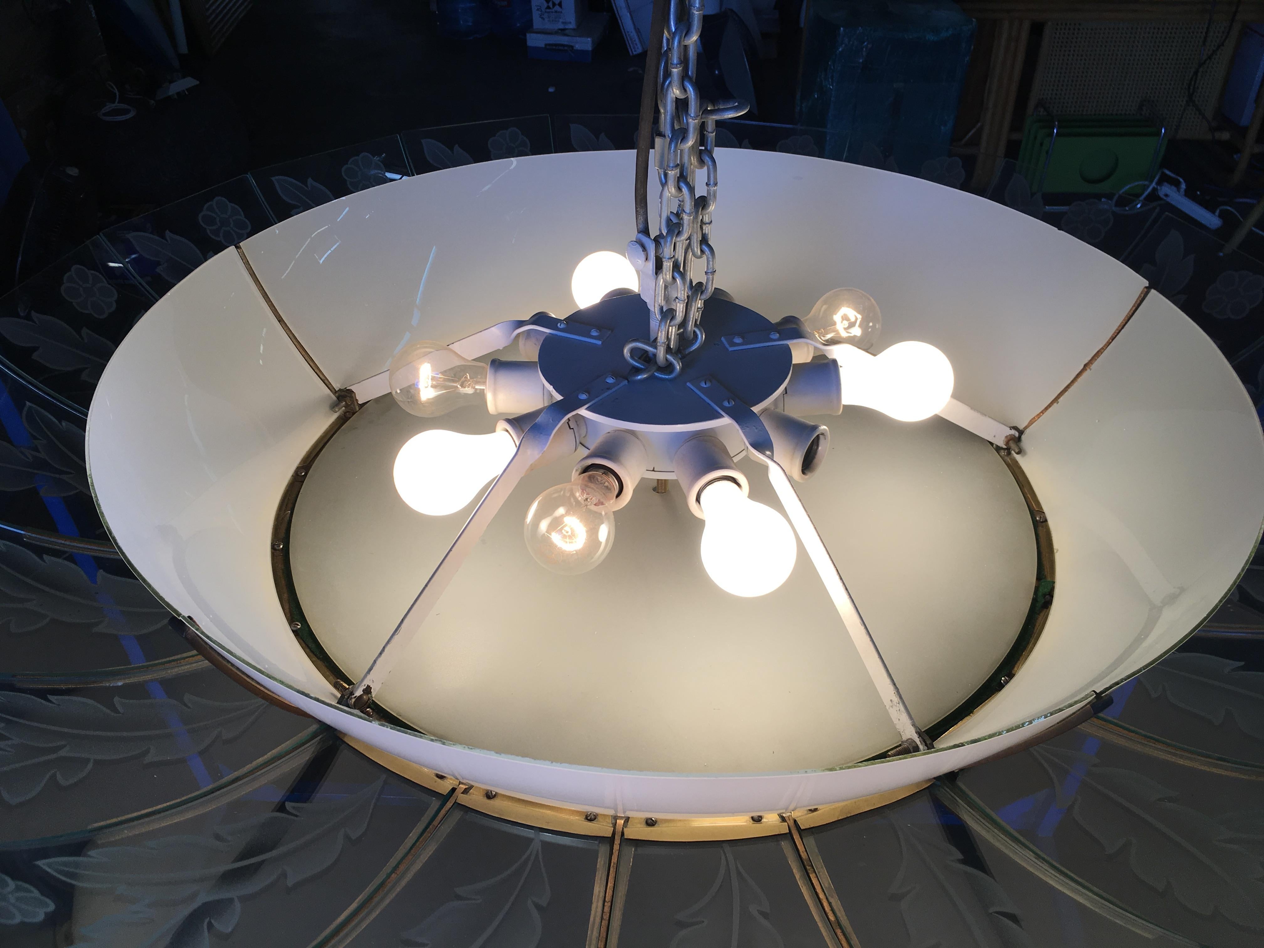 Modernist Tropical Etched Slat Glass Bowl Bronze Chandelier In Excellent Condition For Sale In Van Nuys, CA