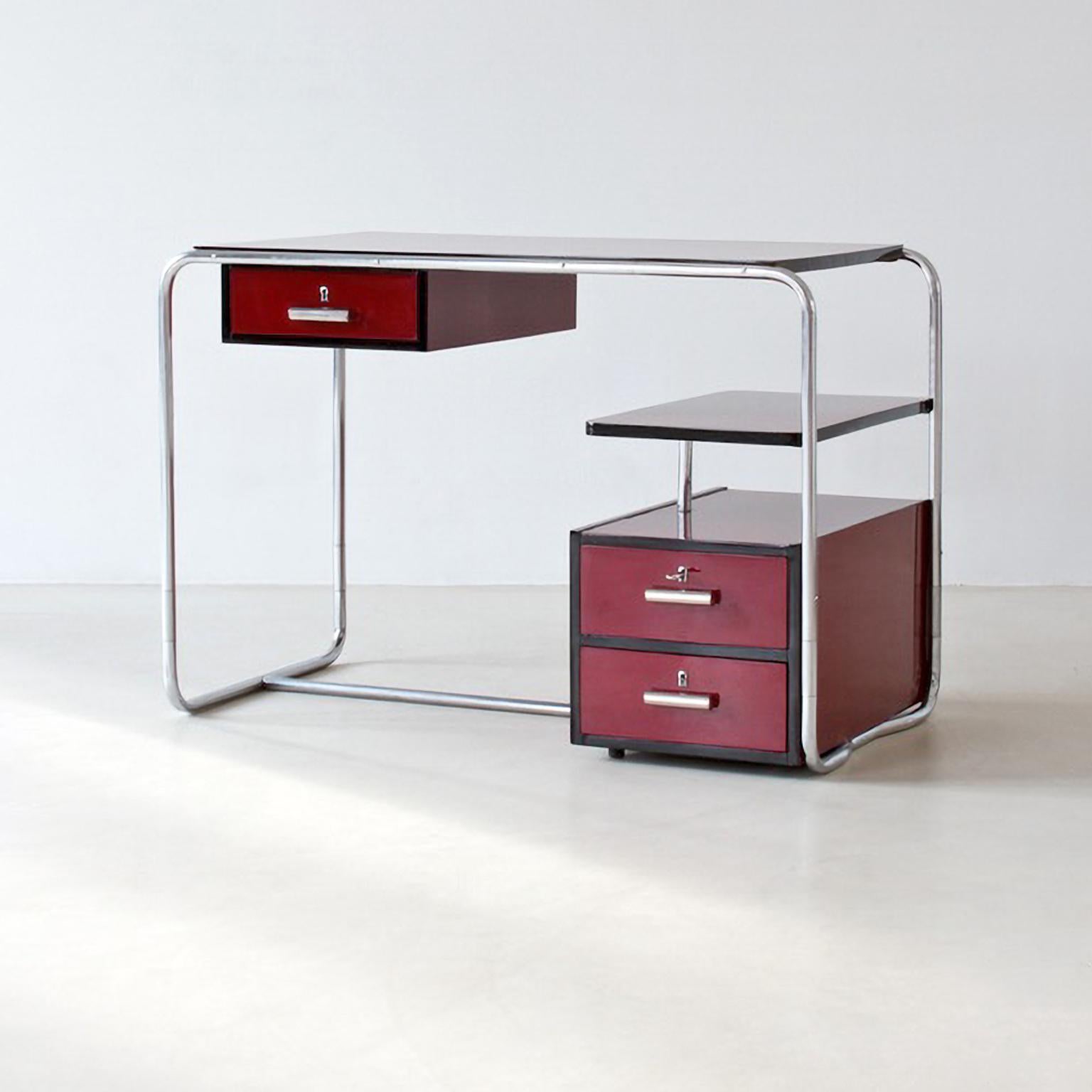 German Modernist Tubular Steel Desk, Glossy Lacquered Wood, Plated Metal, Customizable For Sale