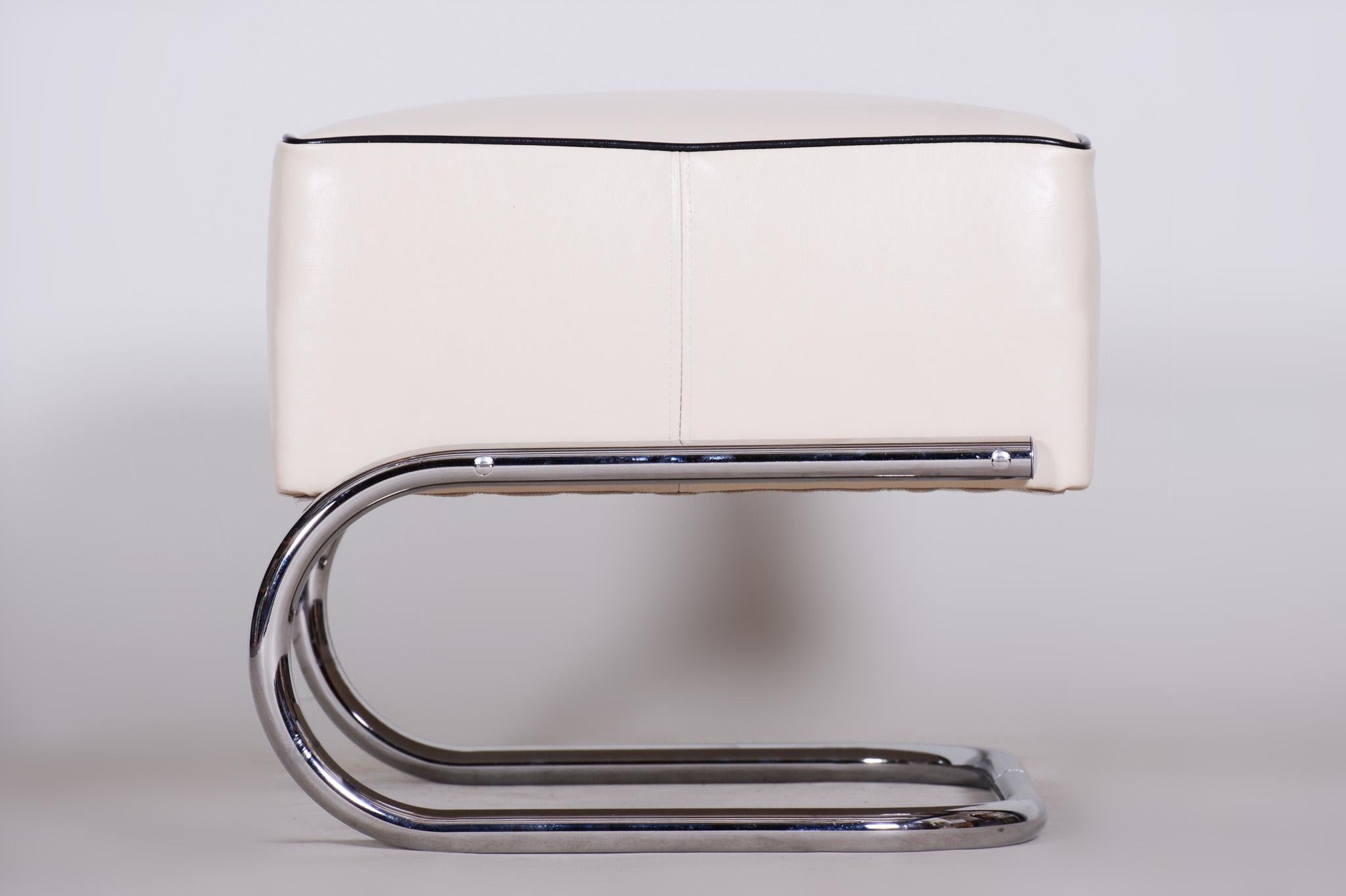 Bauhaus Modernist Tubular Stool, Ivory Leather, Chrome-Plated Steel, Slezák, 1930s For Sale
