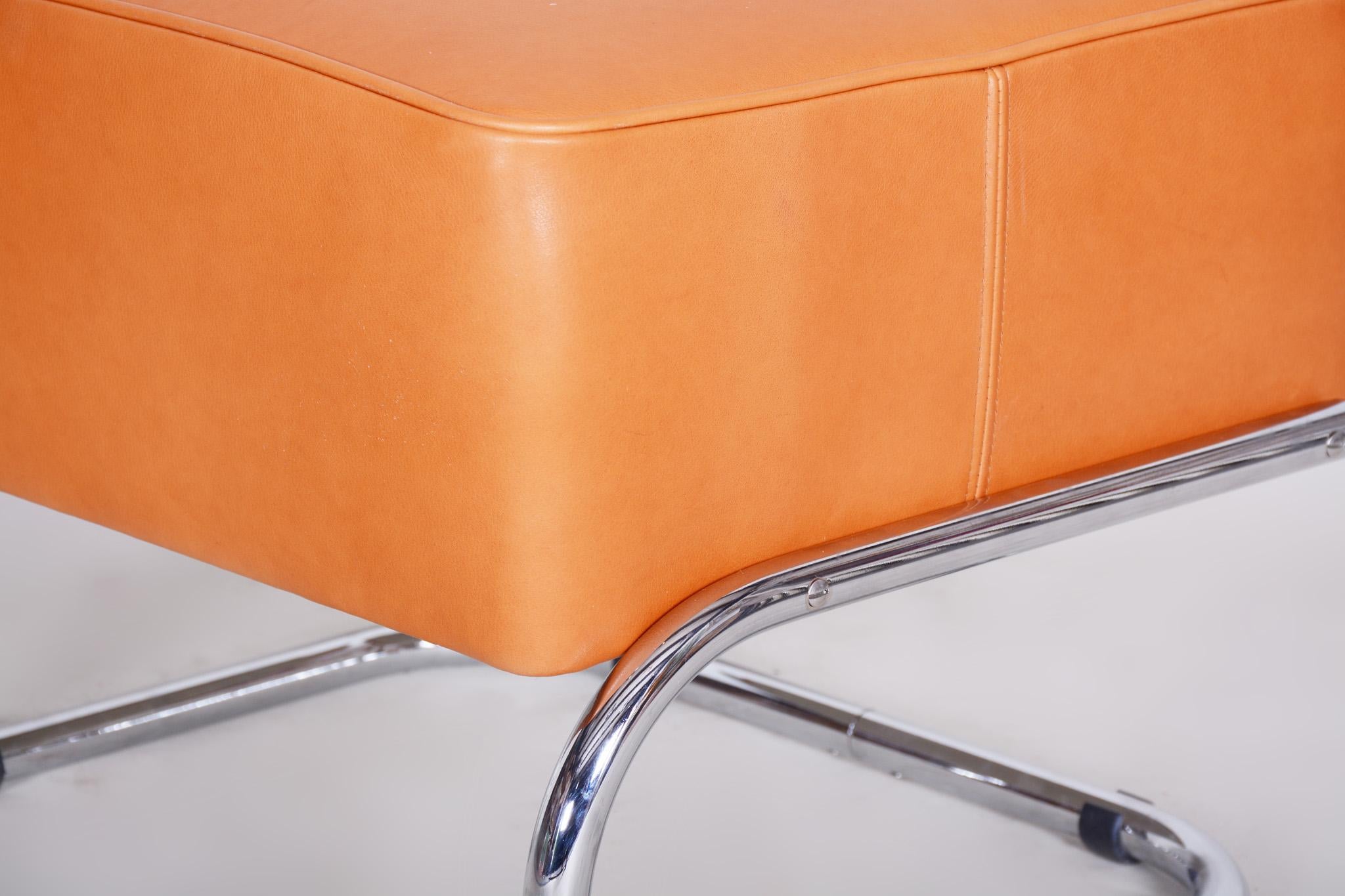 Bauhaus Modernist Tubular Stool, Orange Leather, Chrome-Plated Steel, Slezák, 1930s For Sale