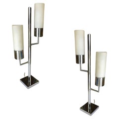 Lampada da tavolo modernista a due cilindri in cromo