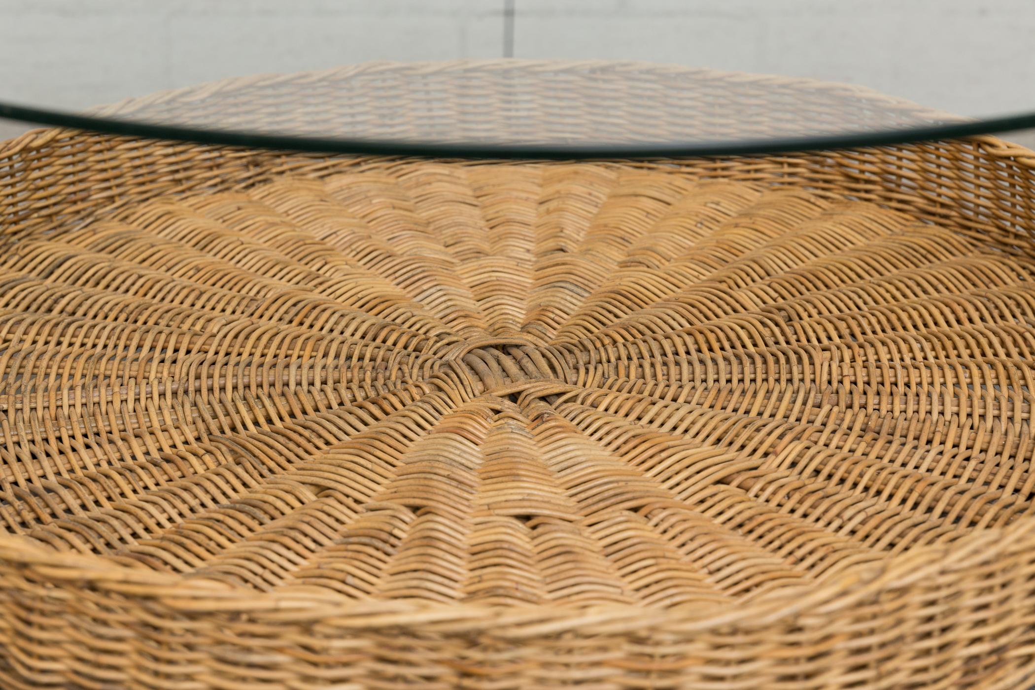 round basket coffee table